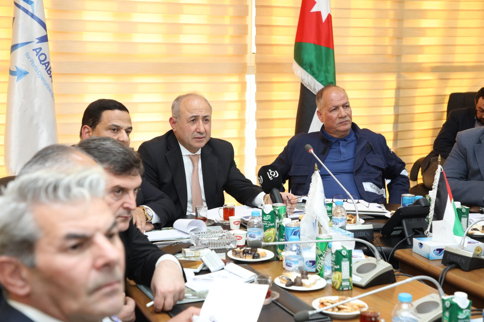 Madar Al-Saa Images 0.9340299285377347