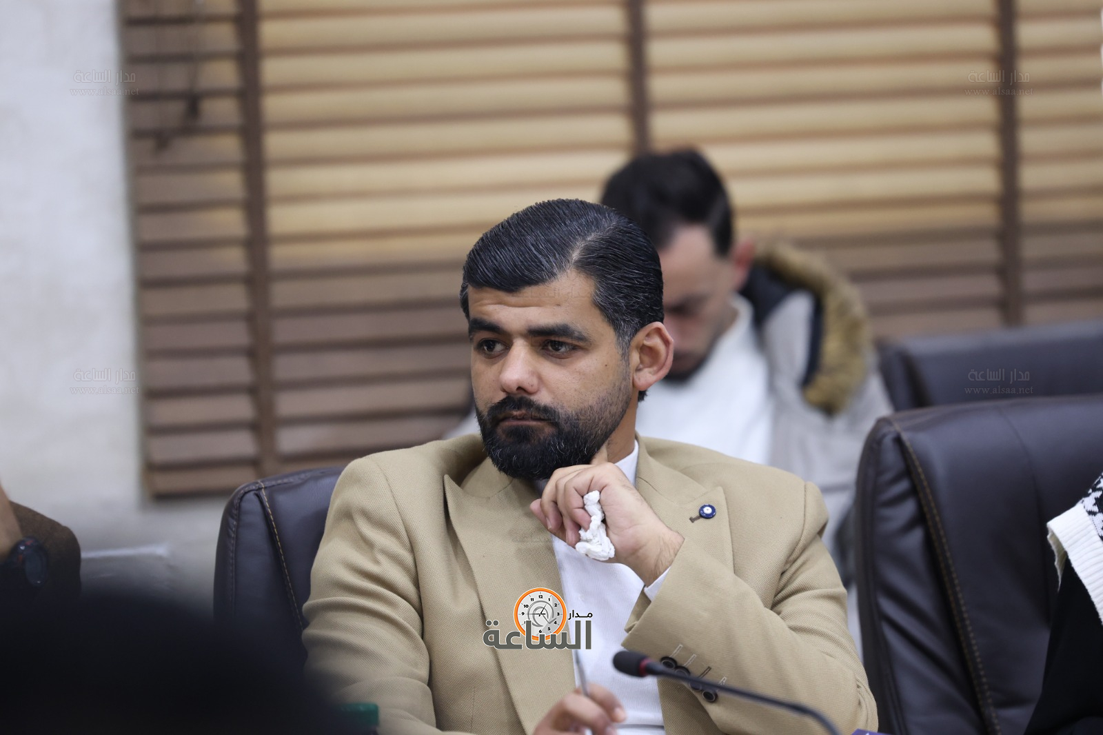 Madar Al-Saa Images 0.48729687018754486