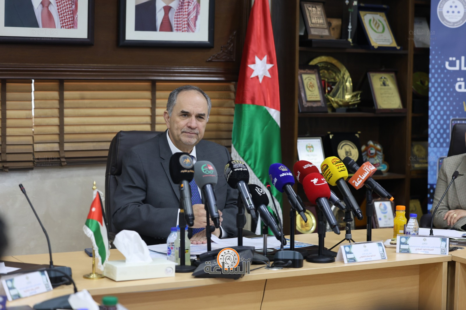 Madar Al-Saa Images 0.5896441242061967