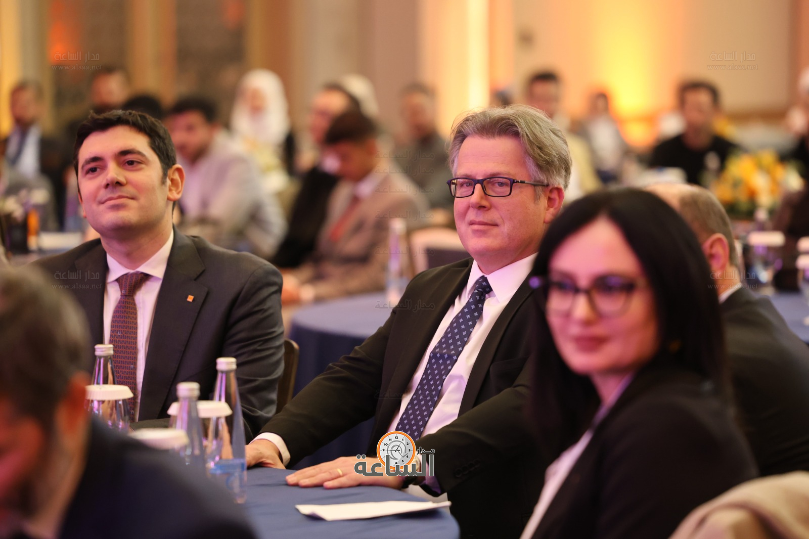 Madar Al-Saa Images 0.4586207638336326