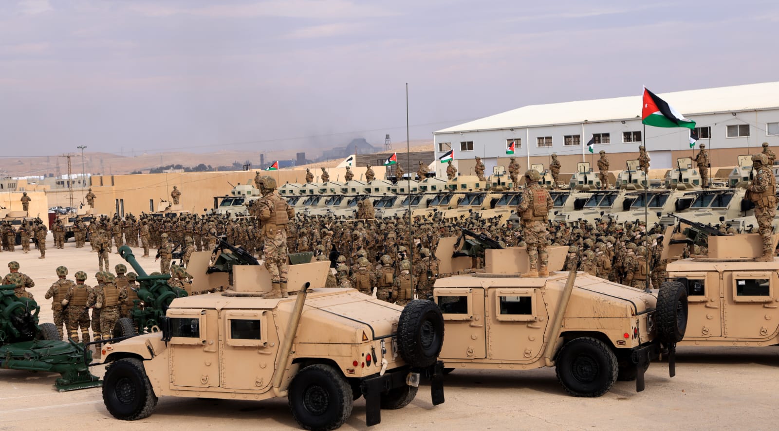 Madar Al-Saa Images 0.06847524658031379