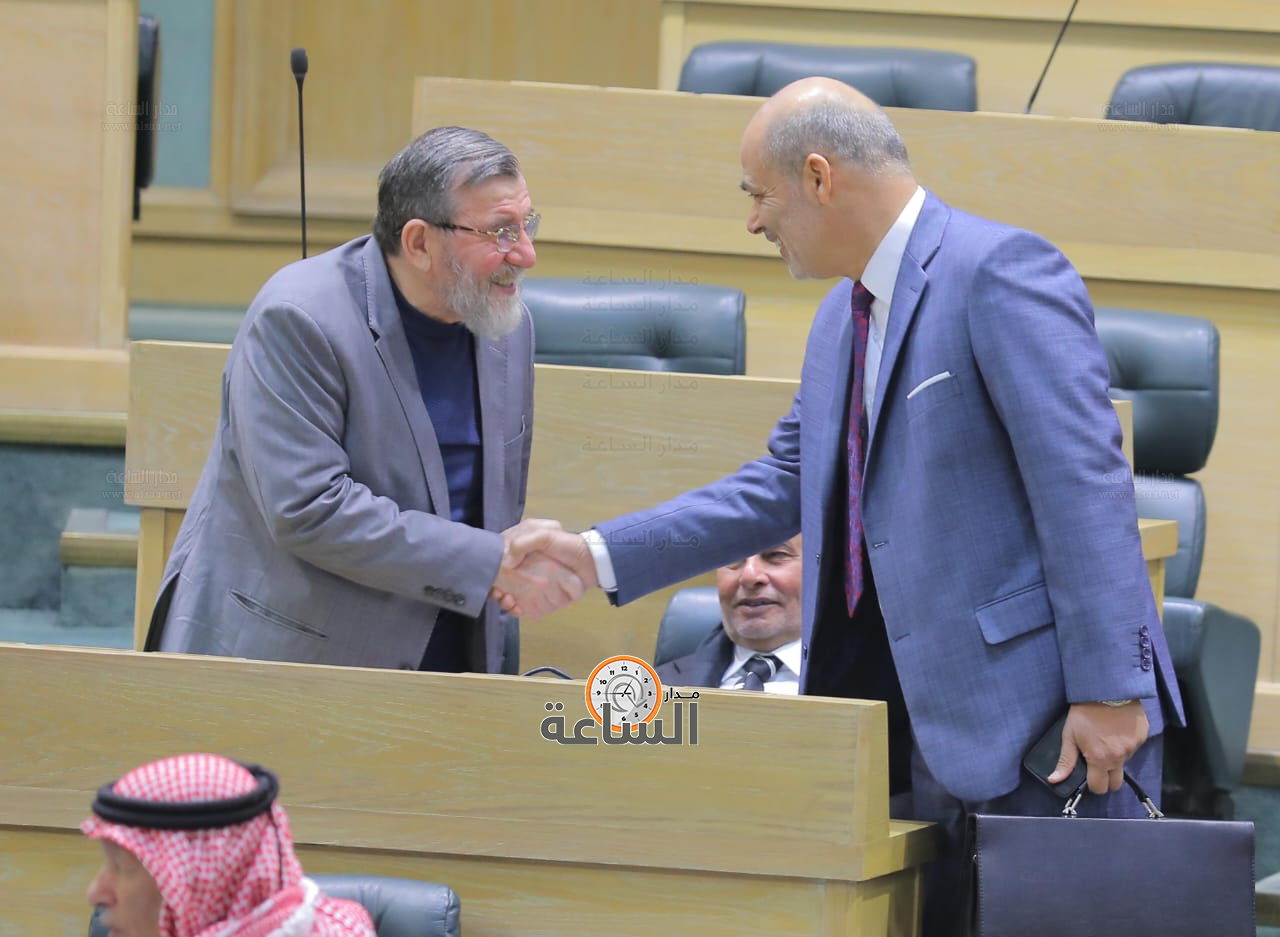 Madar Al-Saa Images 0.039673459420281665