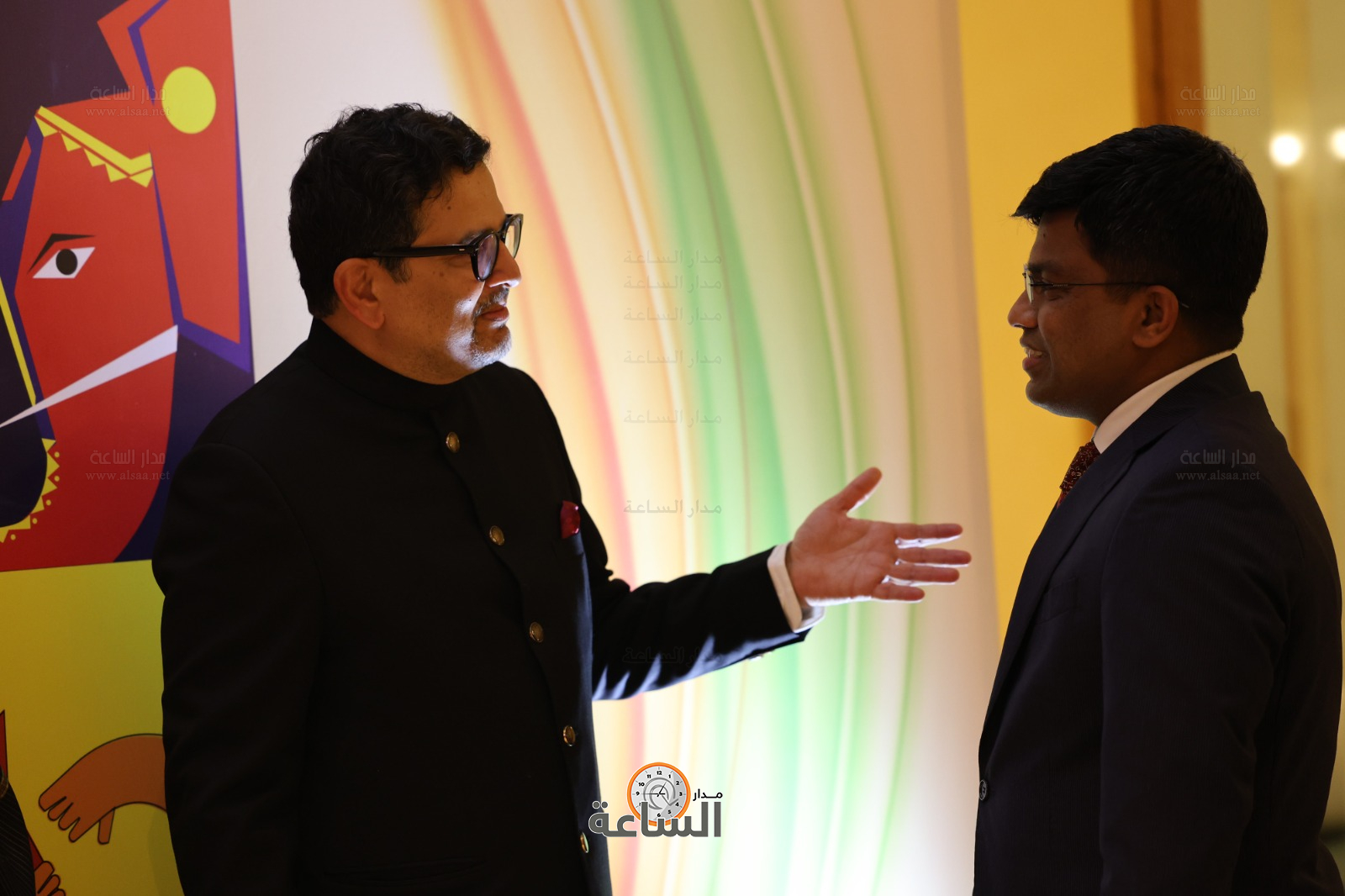 Madar Al-Saa Images 0.12406078036539814