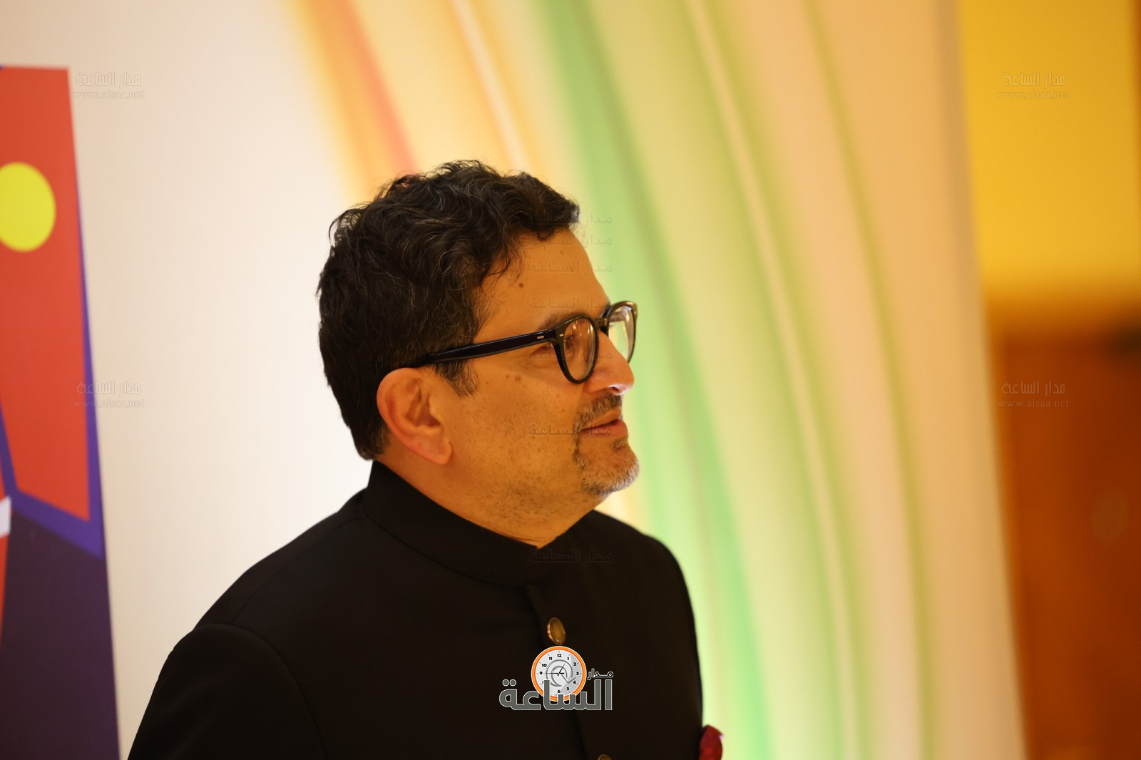 Madar Al-Saa Images 0.9935454531243231