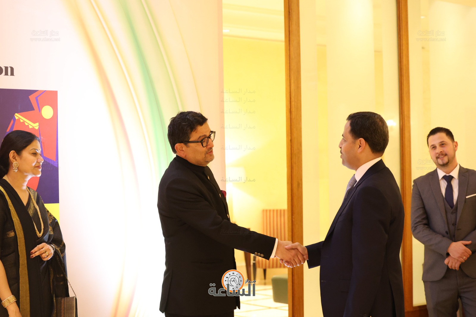 Madar Al-Saa Images 0.16609694292899913