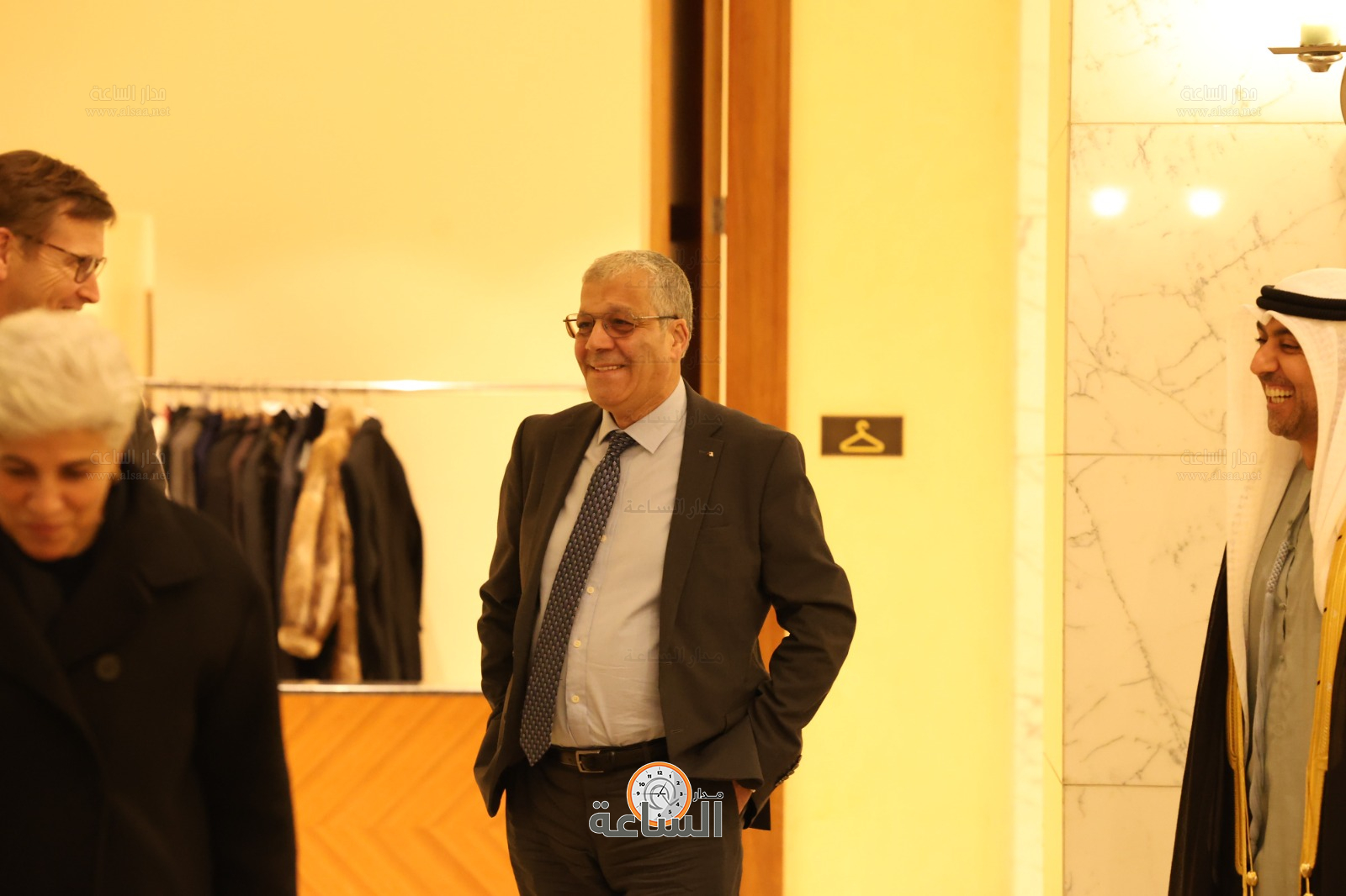 Madar Al-Saa Images 0.11698647729583911