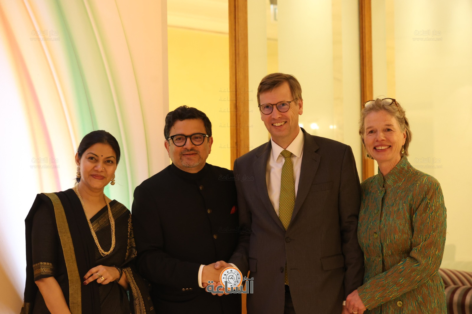 Madar Al-Saa Images 0.38178413973076775