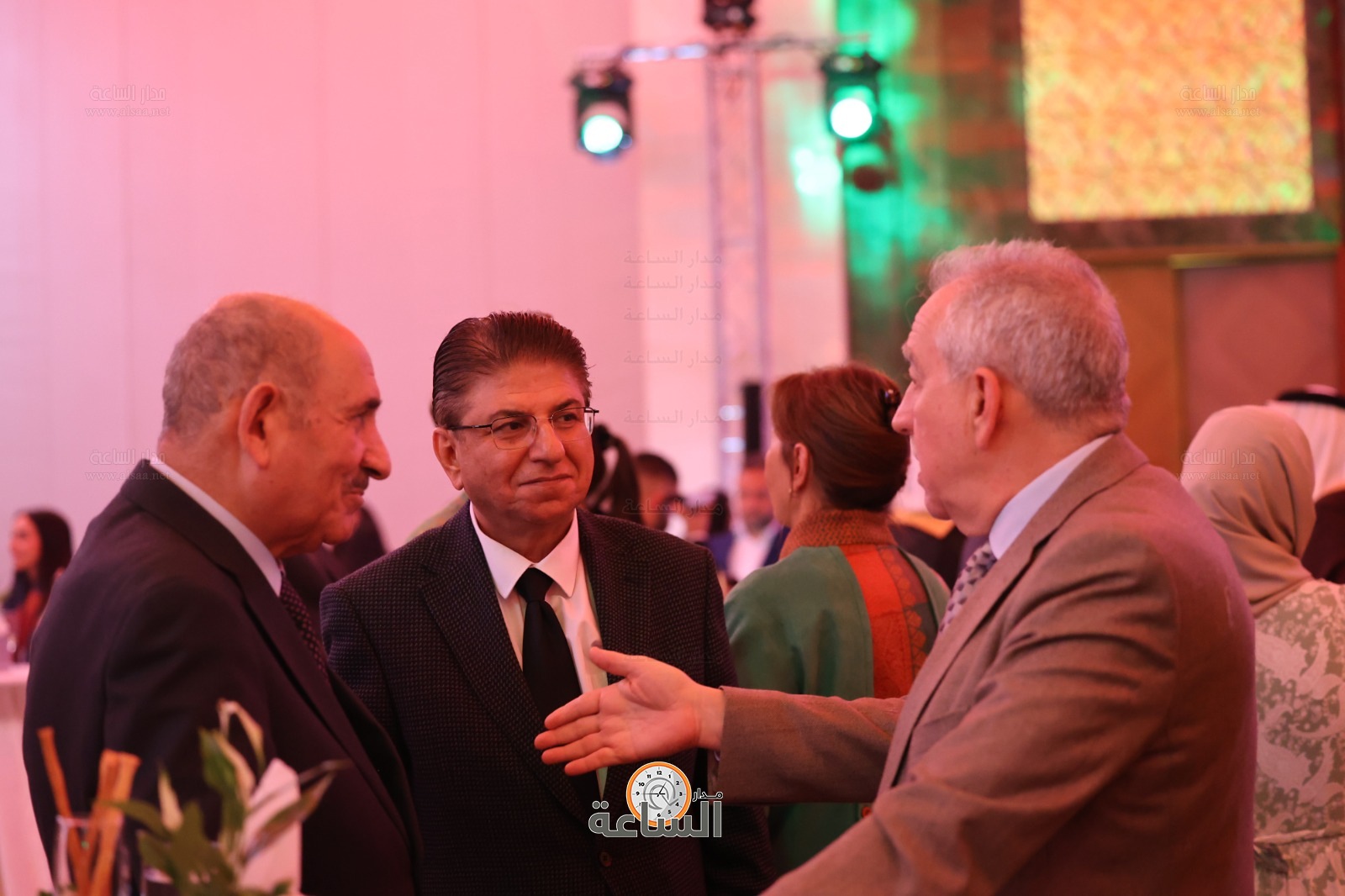 Madar Al-Saa Images 0.7280660392811942