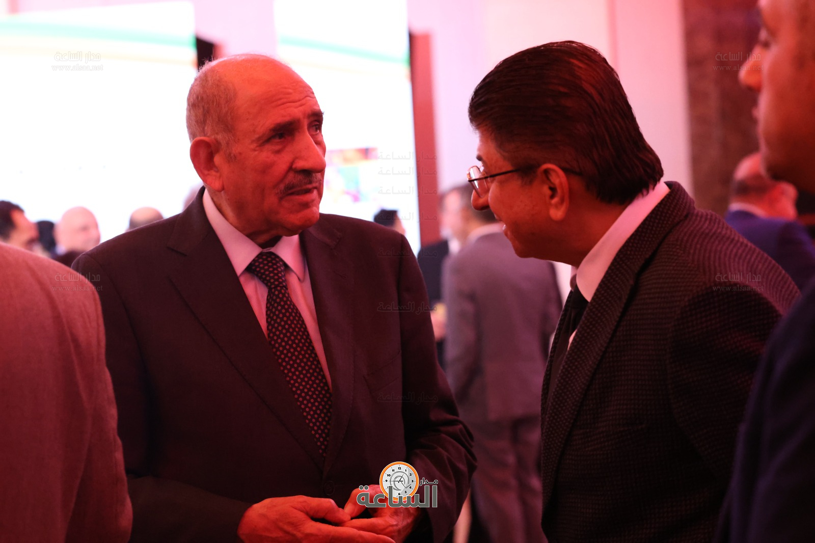 Madar Al-Saa Images 0.3393288234856151