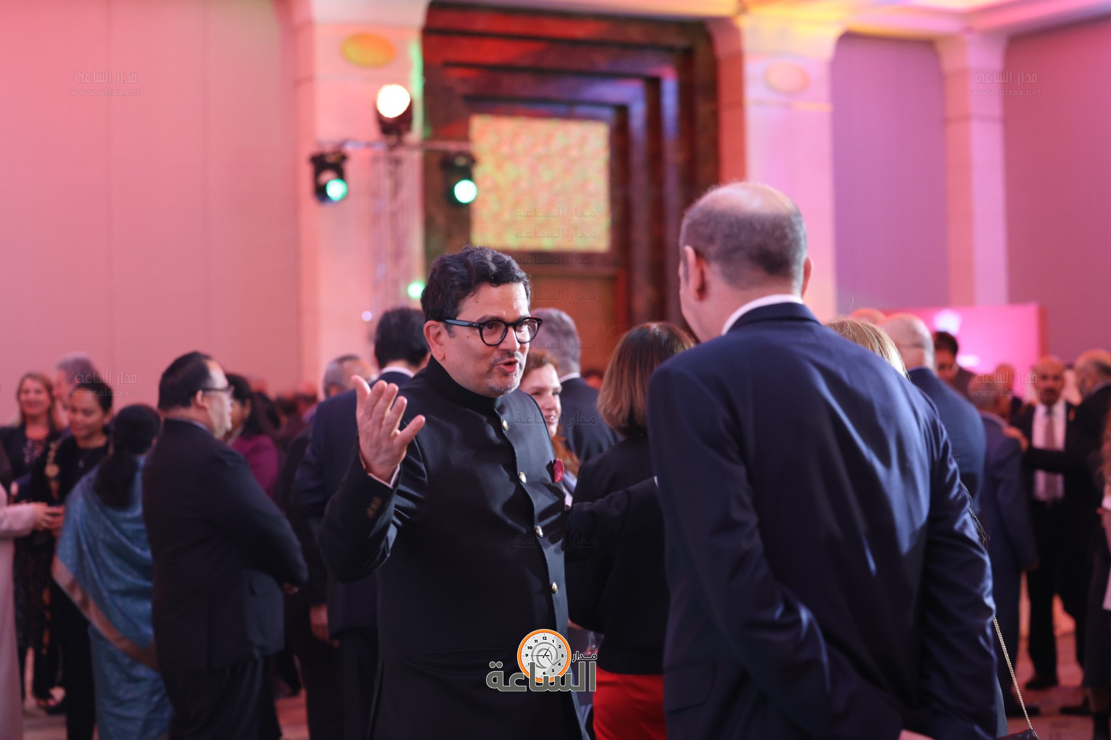 Madar Al-Saa Images 0.6293915113357484