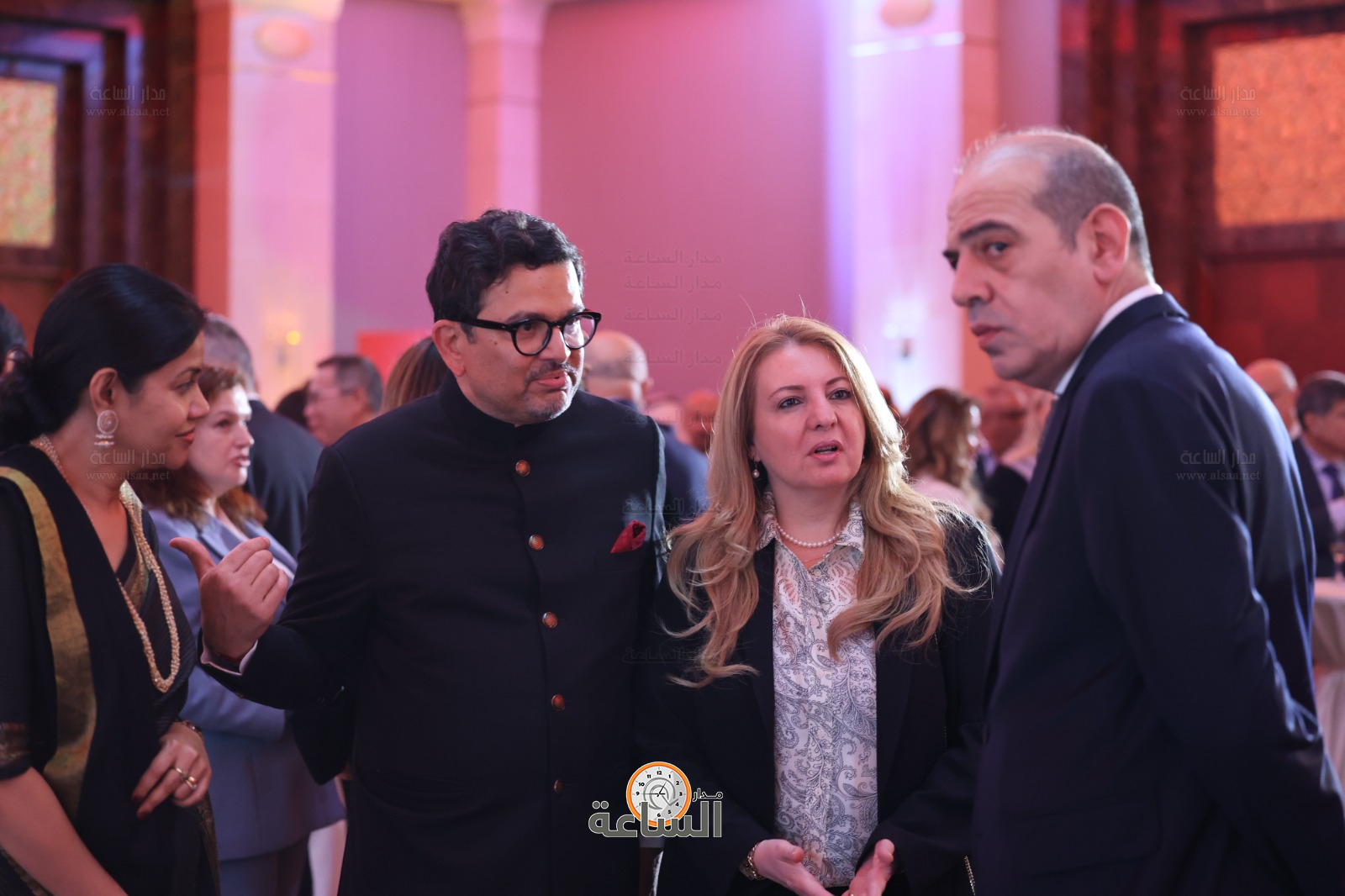 Madar Al-Saa Images 0.9601520800936416