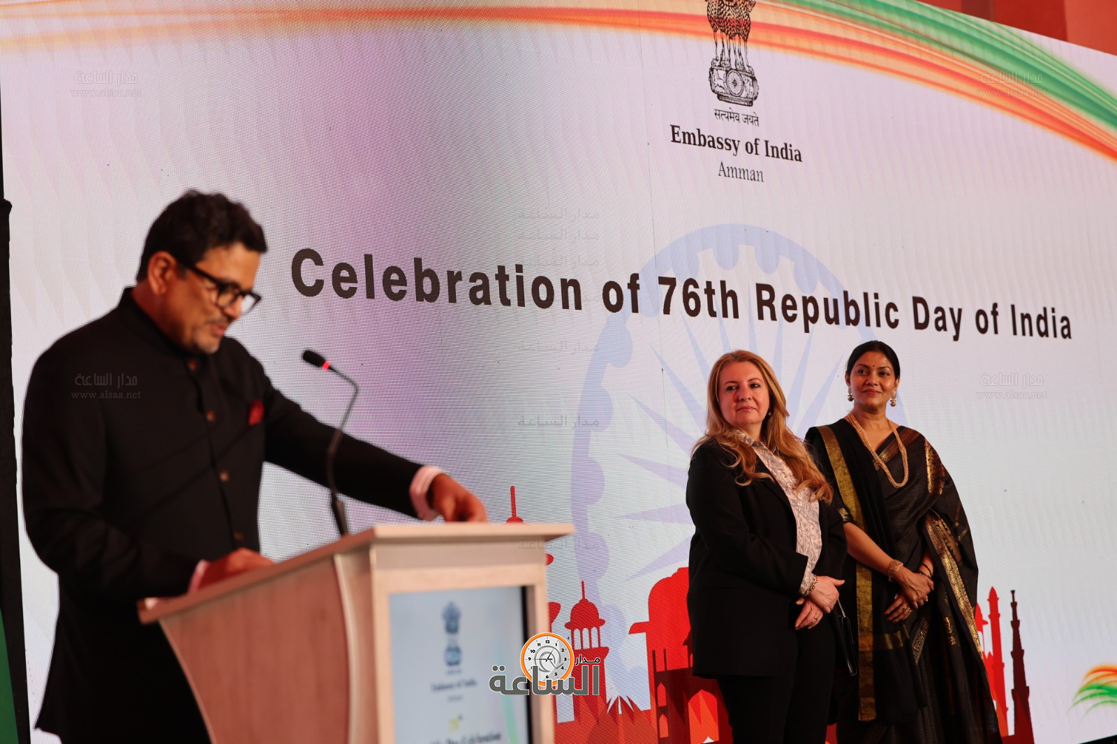 Madar Al-Saa Images 0.6147728411492448