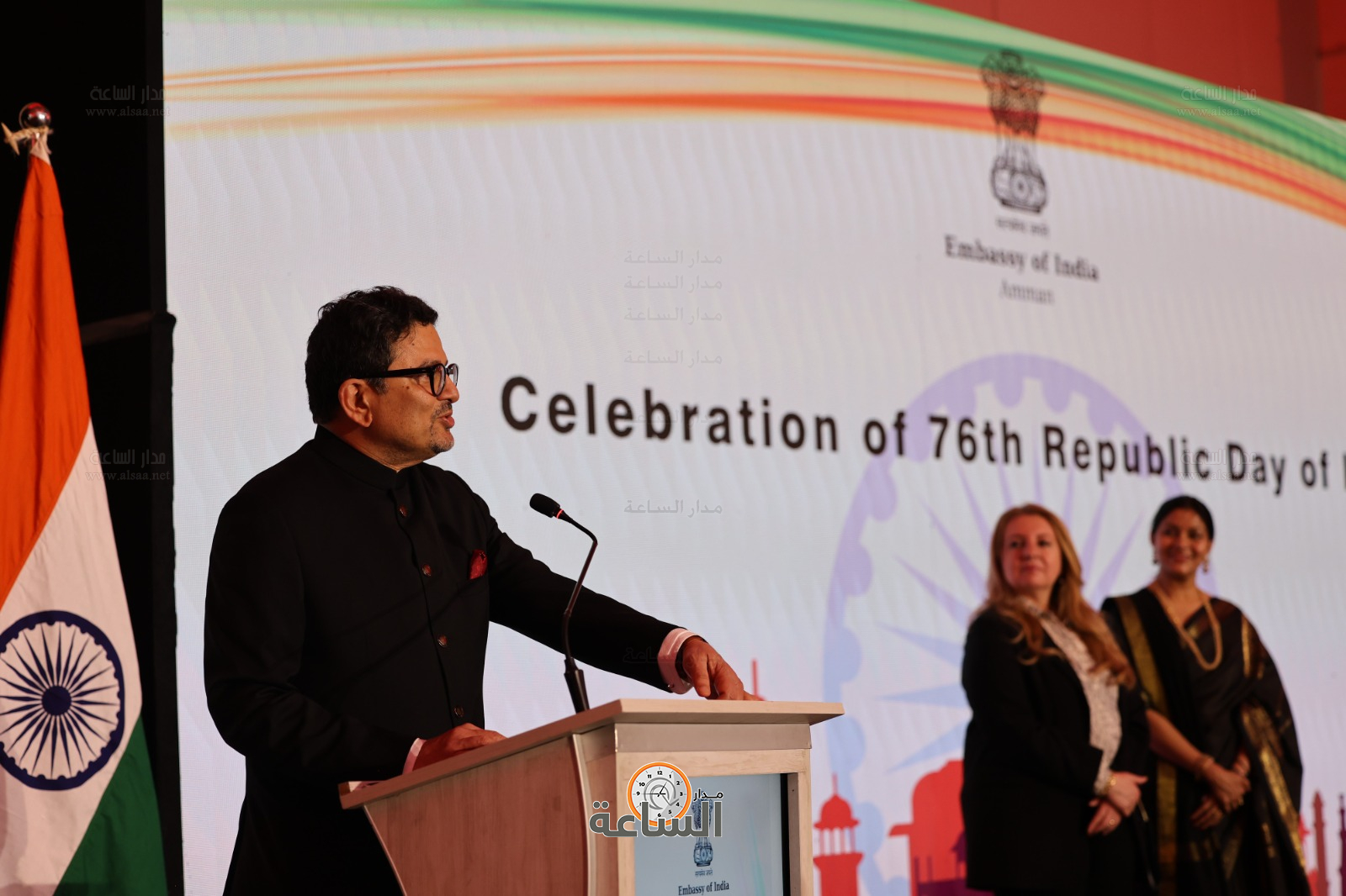 Madar Al-Saa Images 0.24442751287958409