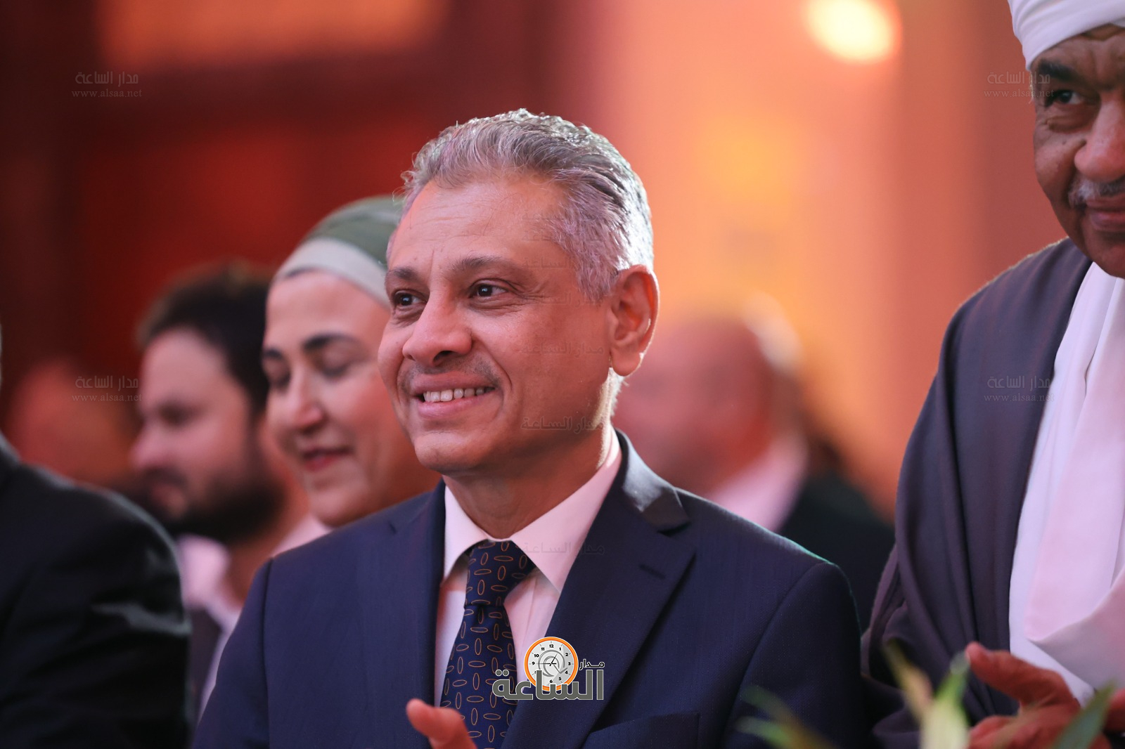 Madar Al-Saa Images 0.5599489338612236