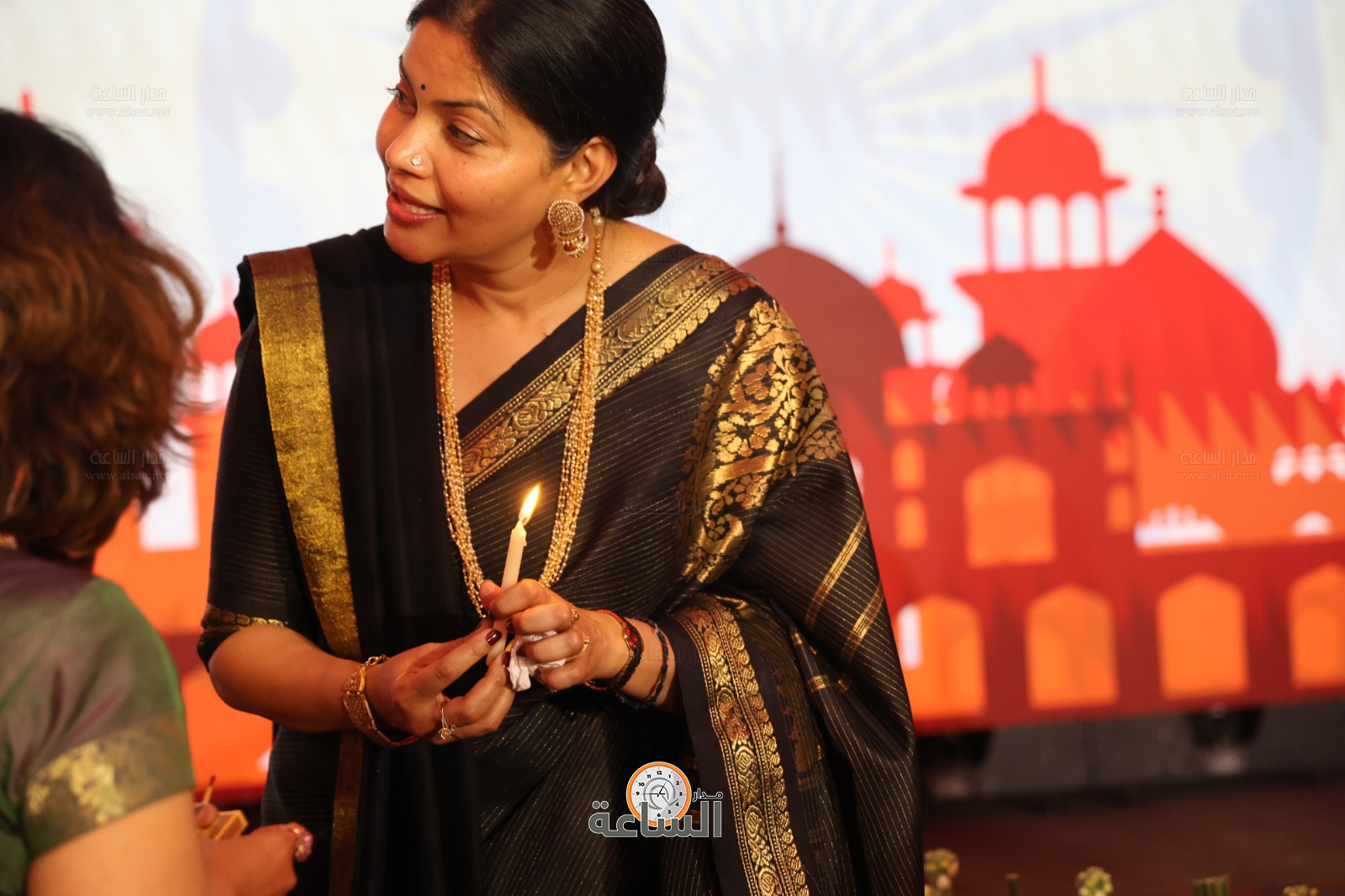 Madar Al-Saa Images 0.5349495123483667