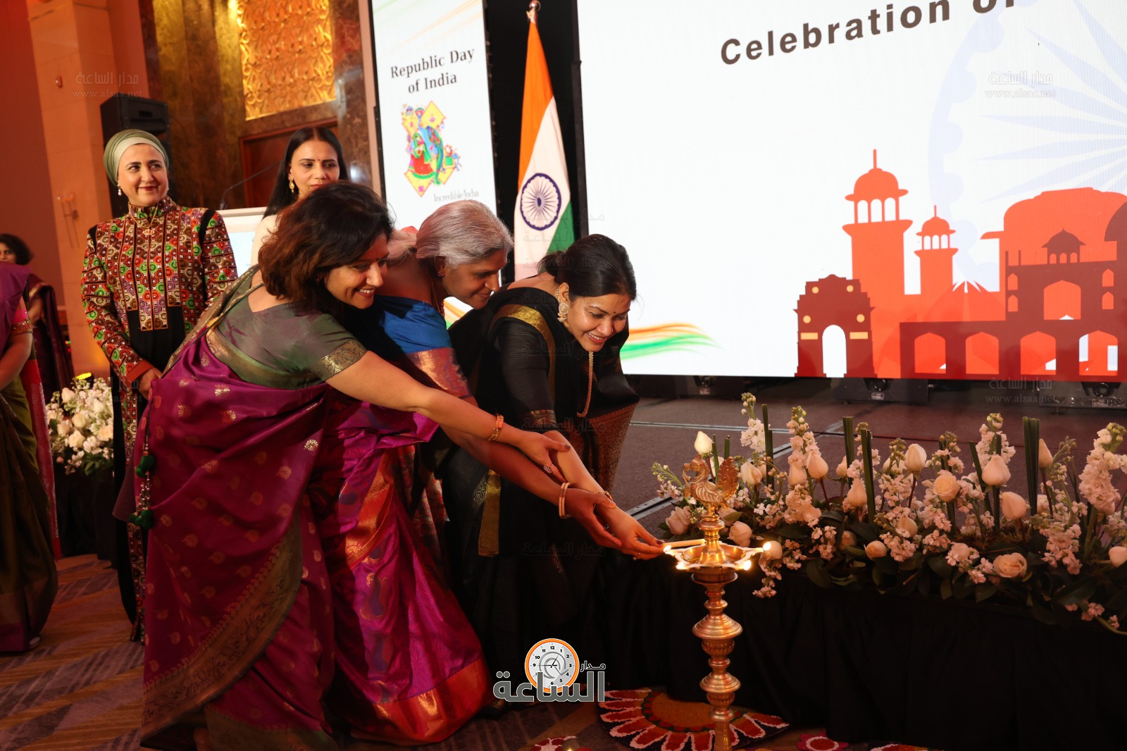 Madar Al-Saa Images 0.42356362843304973