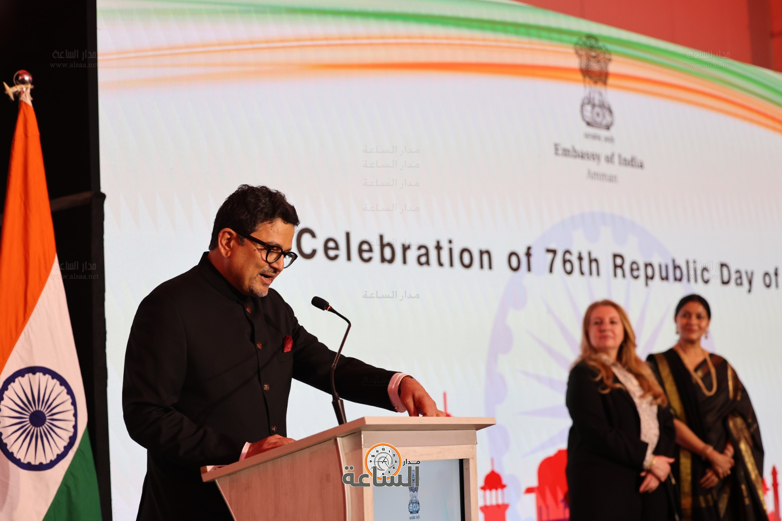 Madar Al-Saa Images 0.050149264081648104