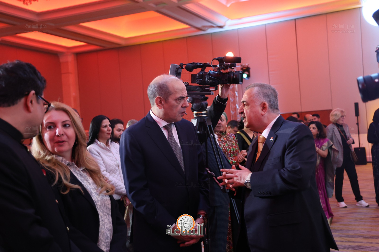 Madar Al-Saa Images 0.7362347401060045