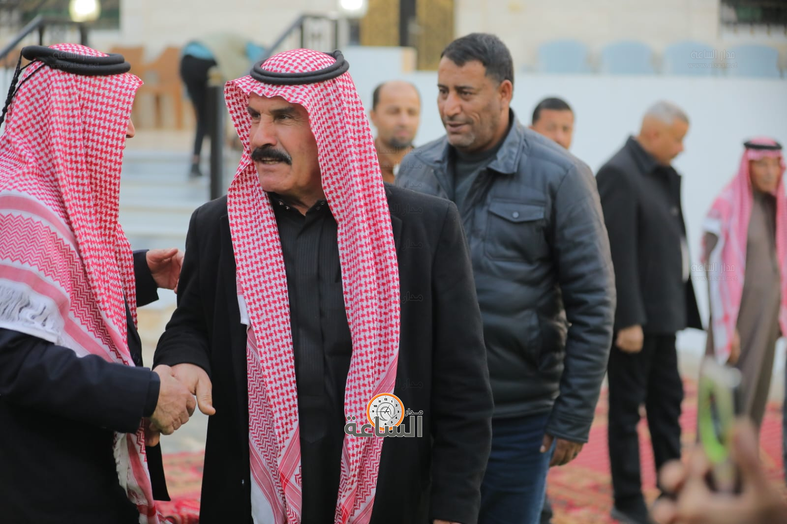 Madar Al-Saa Images 0.8854756105848633