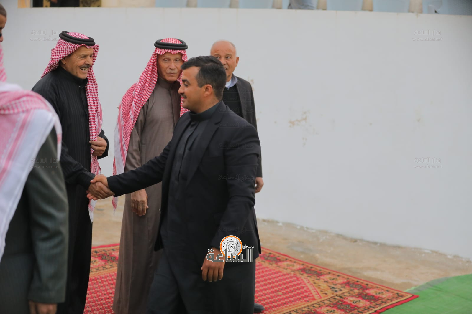 Madar Al-Saa Images 0.49399404472160446