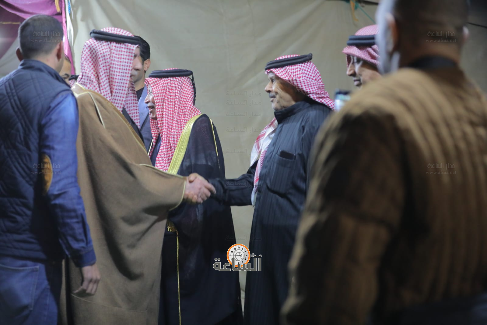 Madar Al-Saa Images 0.8815739819490531