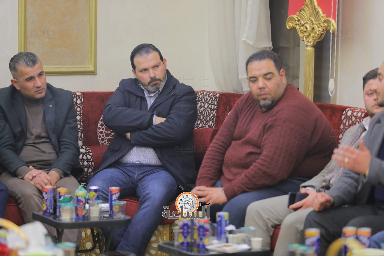 Madar Al-Saa Images 0.7647418245189468