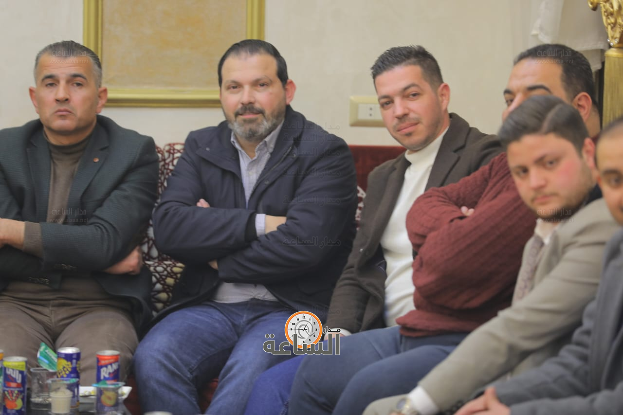 Madar Al-Saa Images 0.6076272401852041