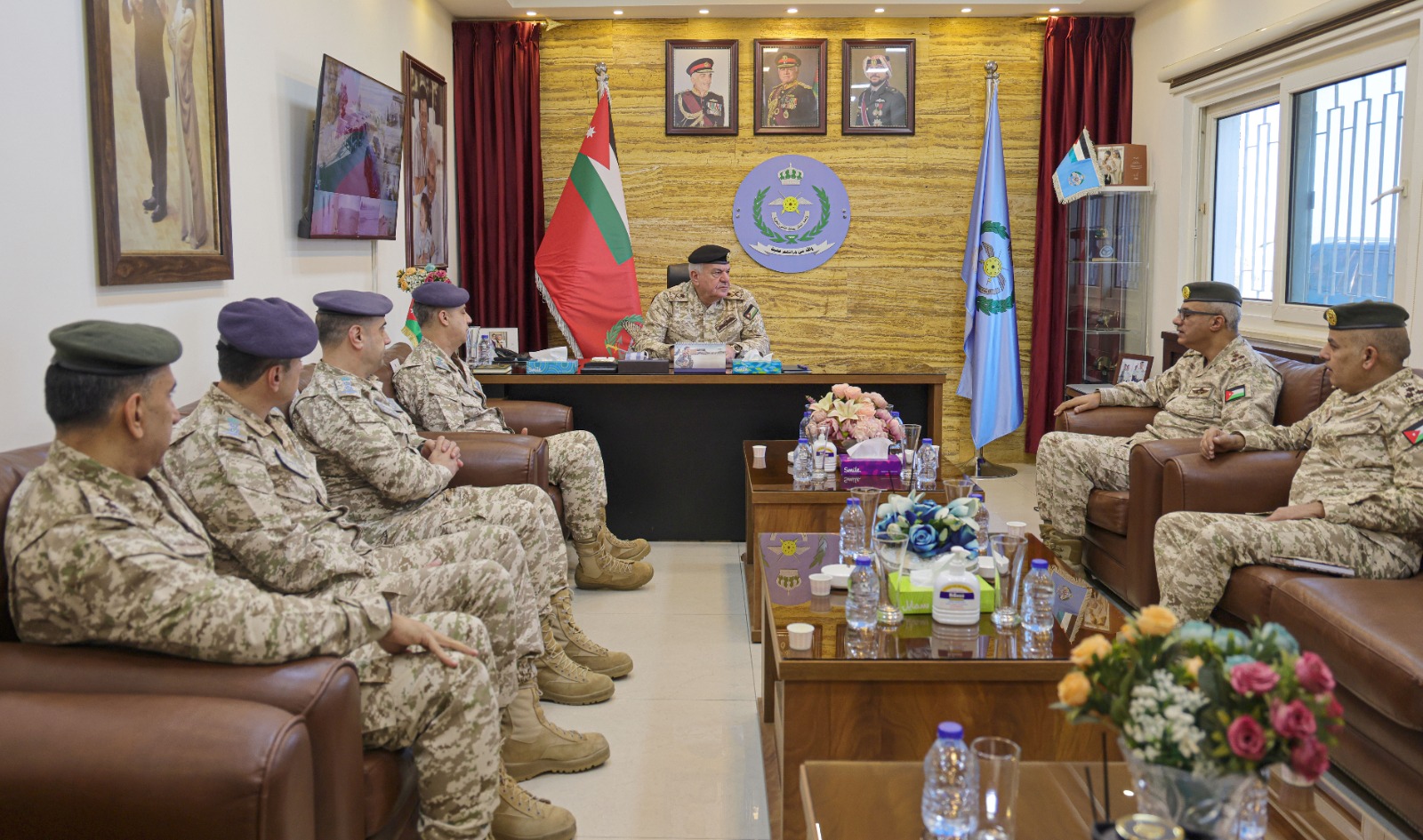 Madar Al-Saa Images 0.42119382338001565