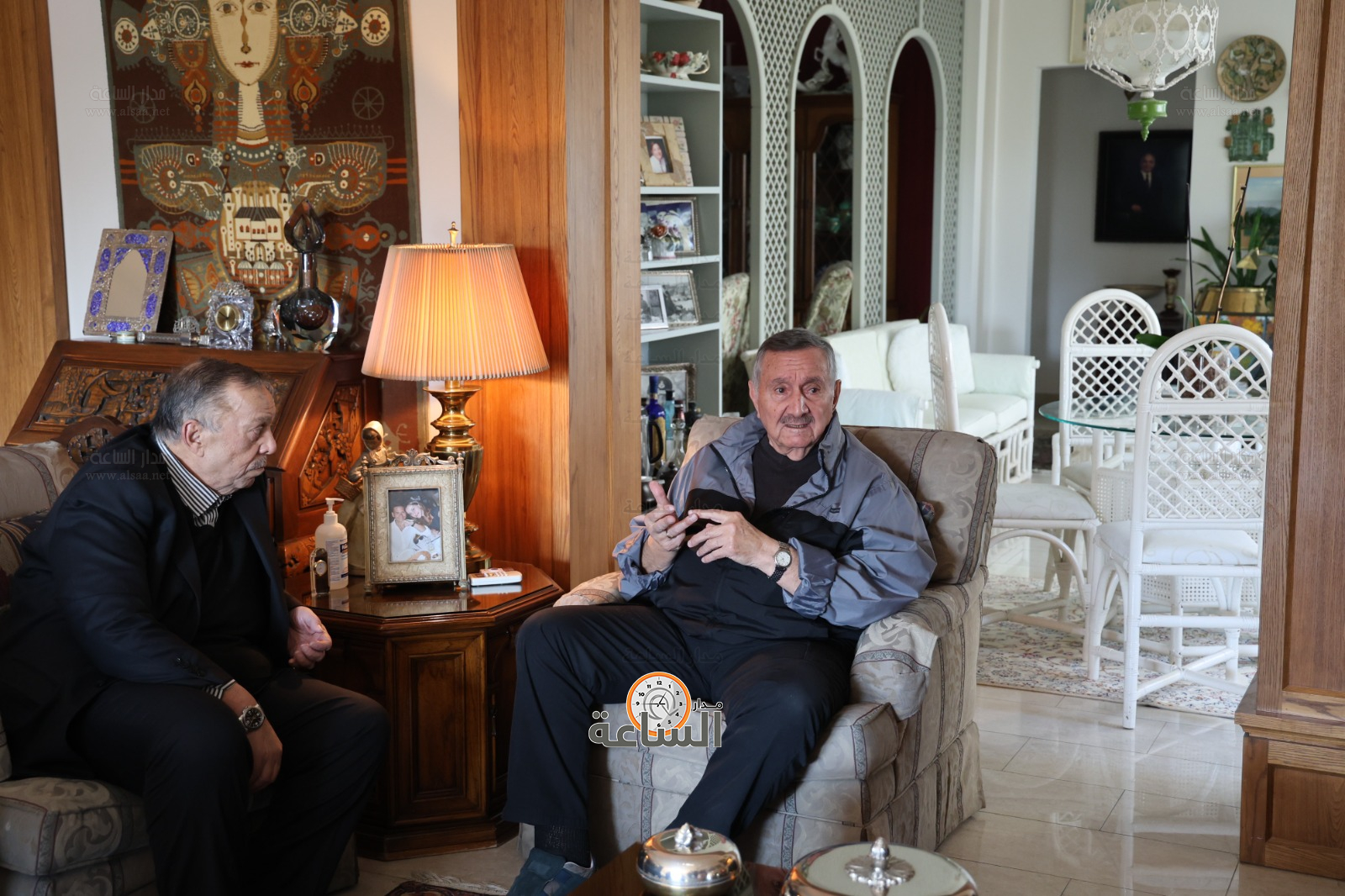 Madar Al-Saa Images 0.16924278595288778