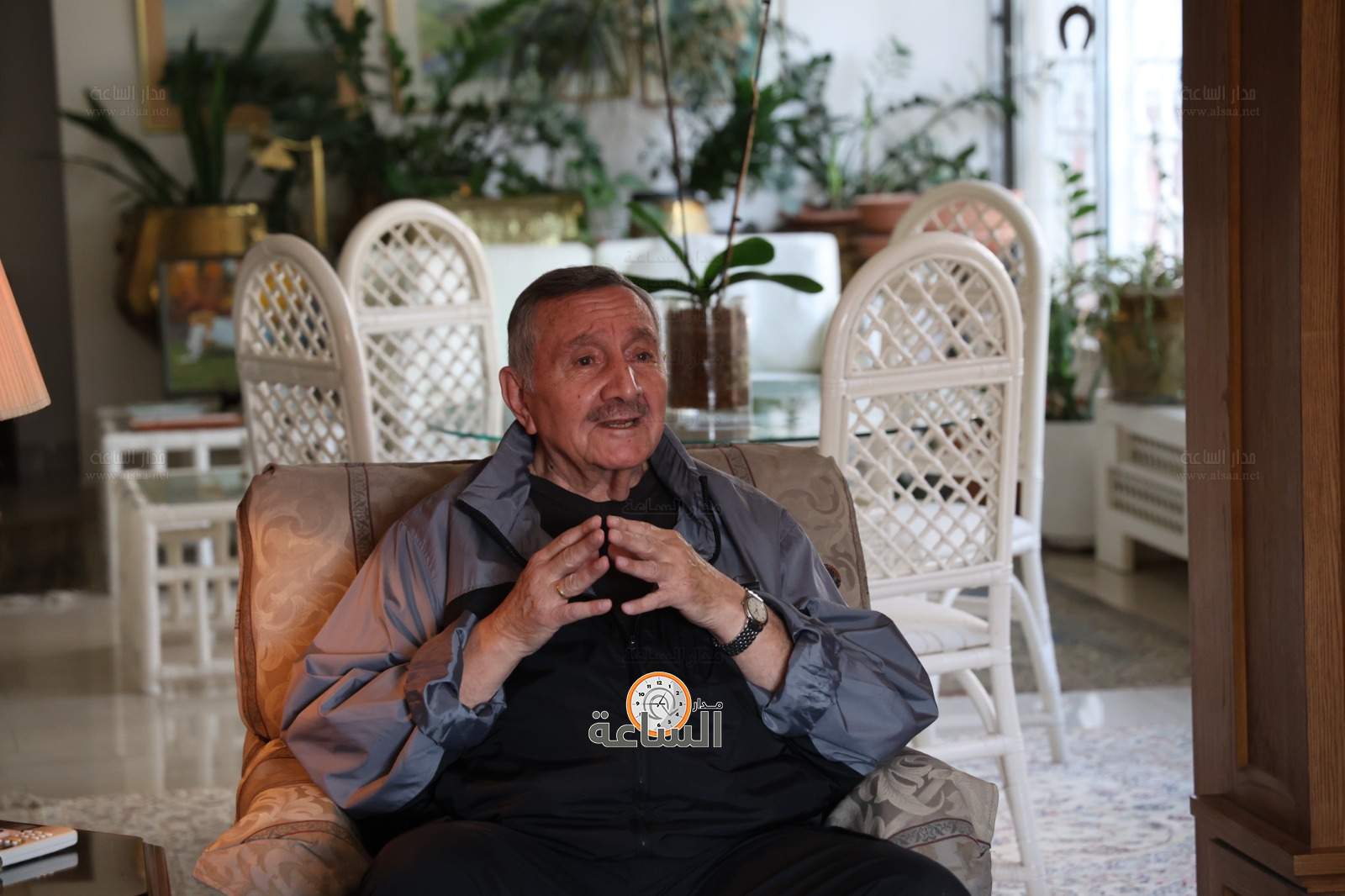 Madar Al-Saa Images 0.3057962613554608