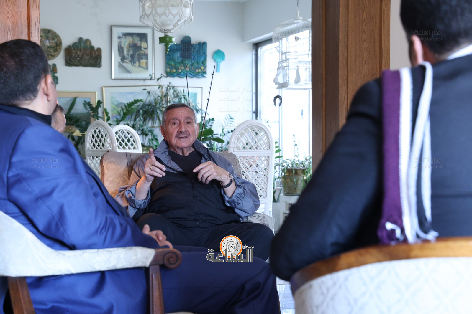 Madar Al-Saa Images 0.47704828609141536