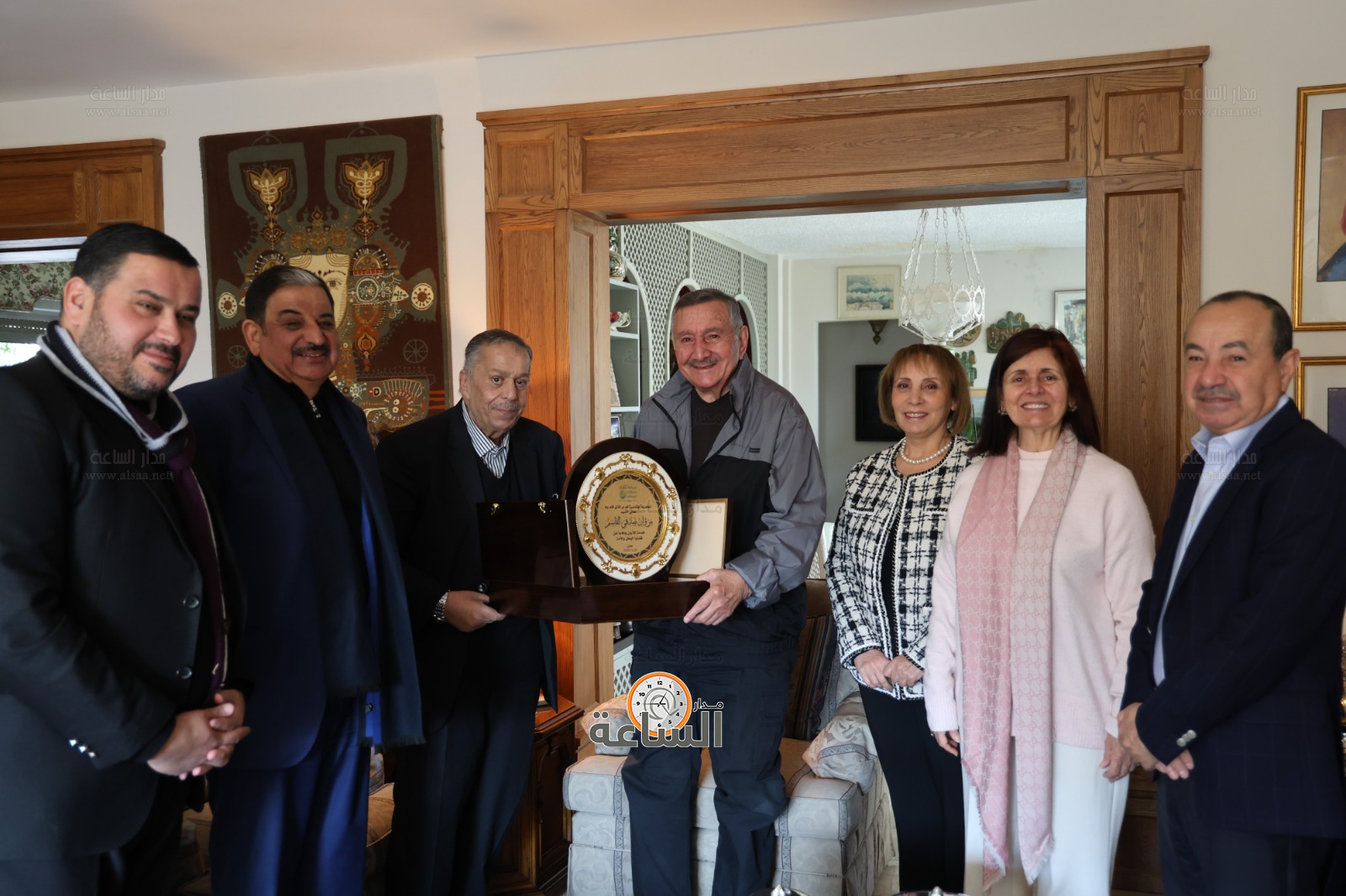 Madar Al-Saa Images 0.7580009049453071