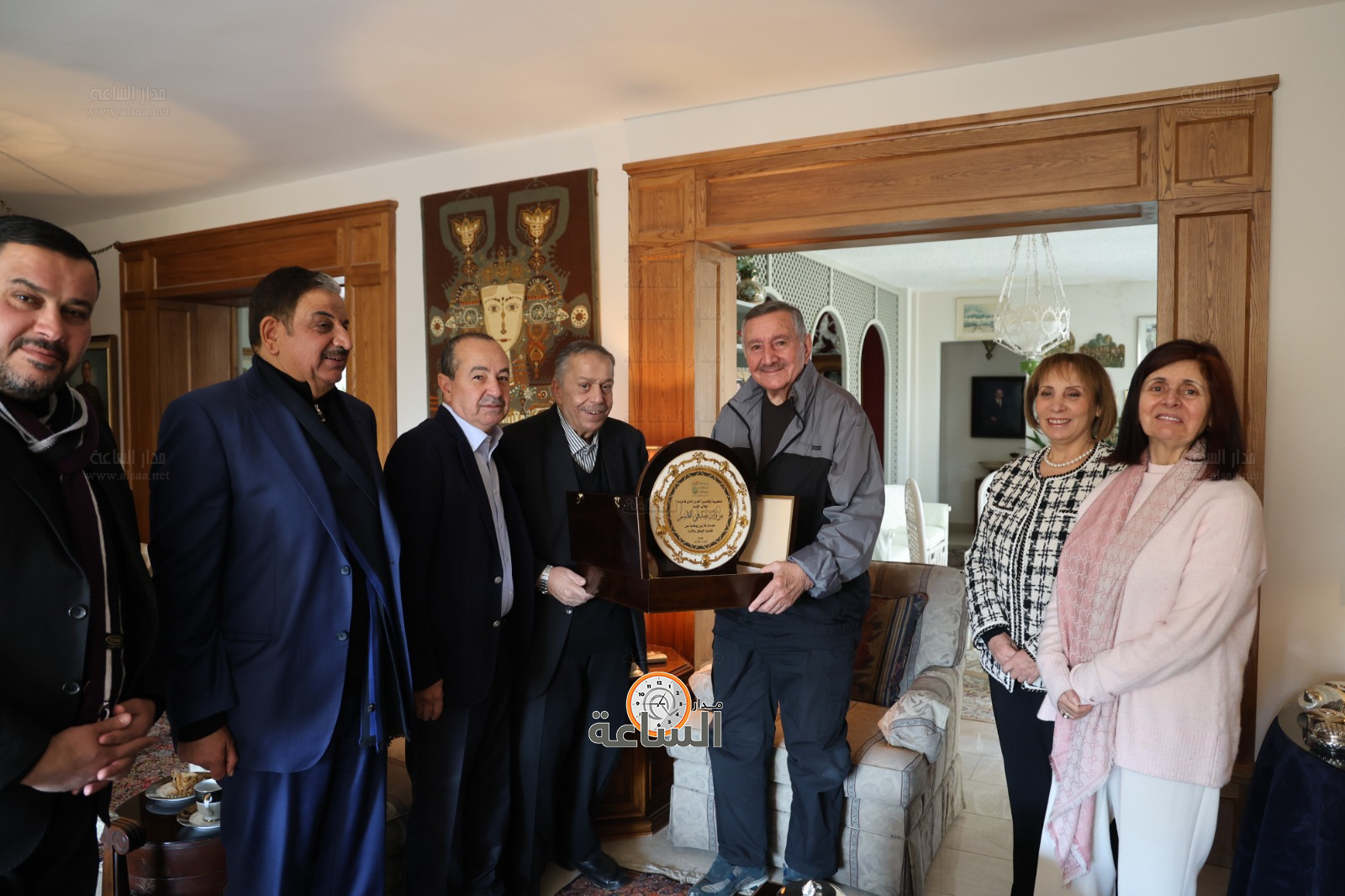 Madar Al-Saa Images 0.9720532670340651