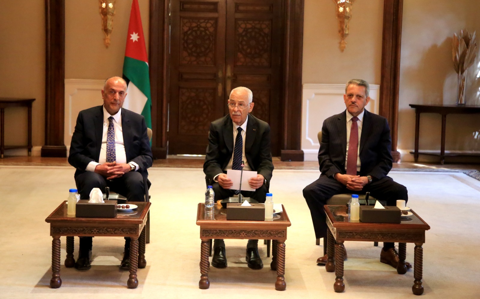 Madar Al-Saa Images 0.41834707893642475