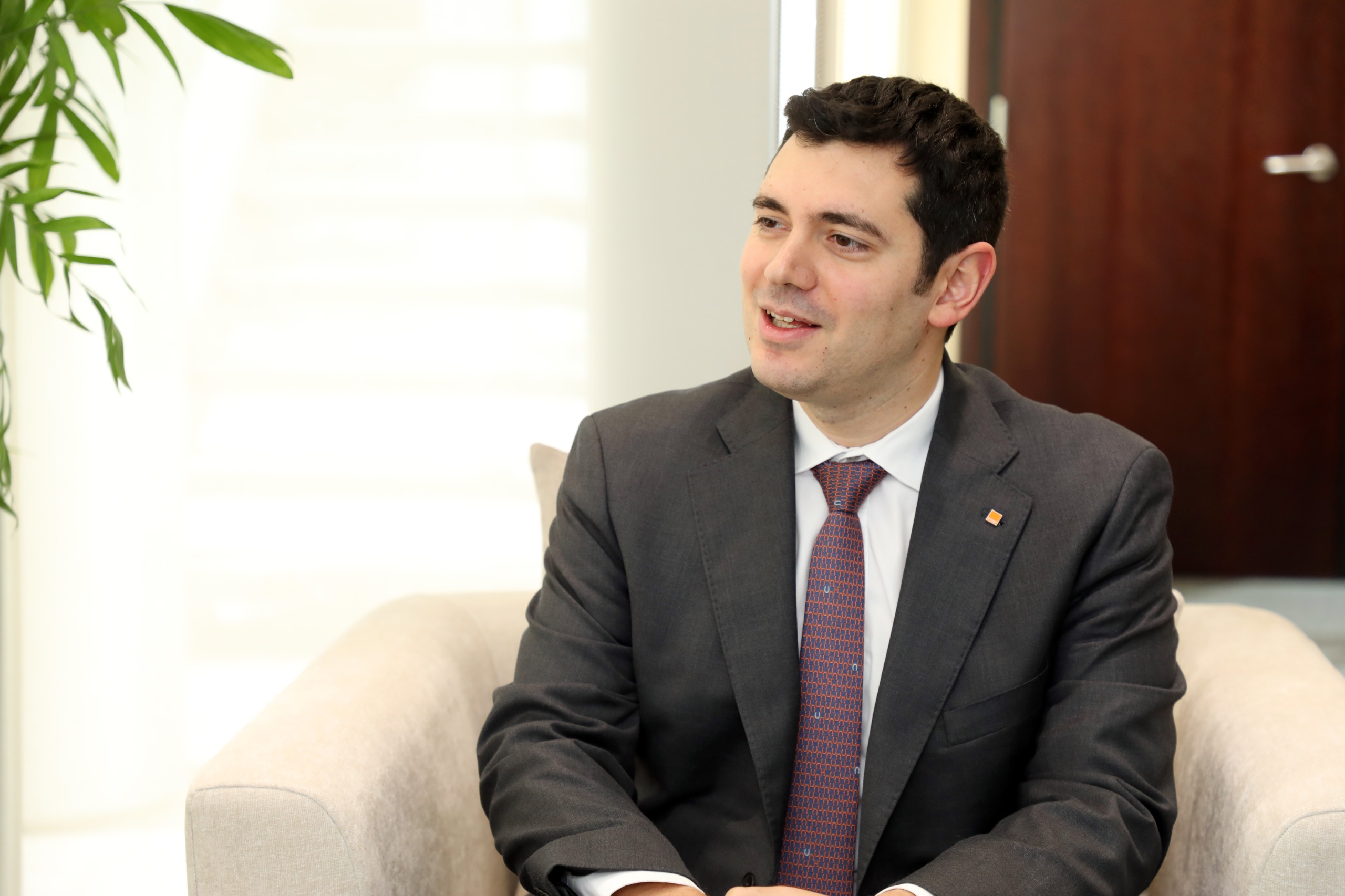 Madar Al-Saa Images 0.0642011536123519