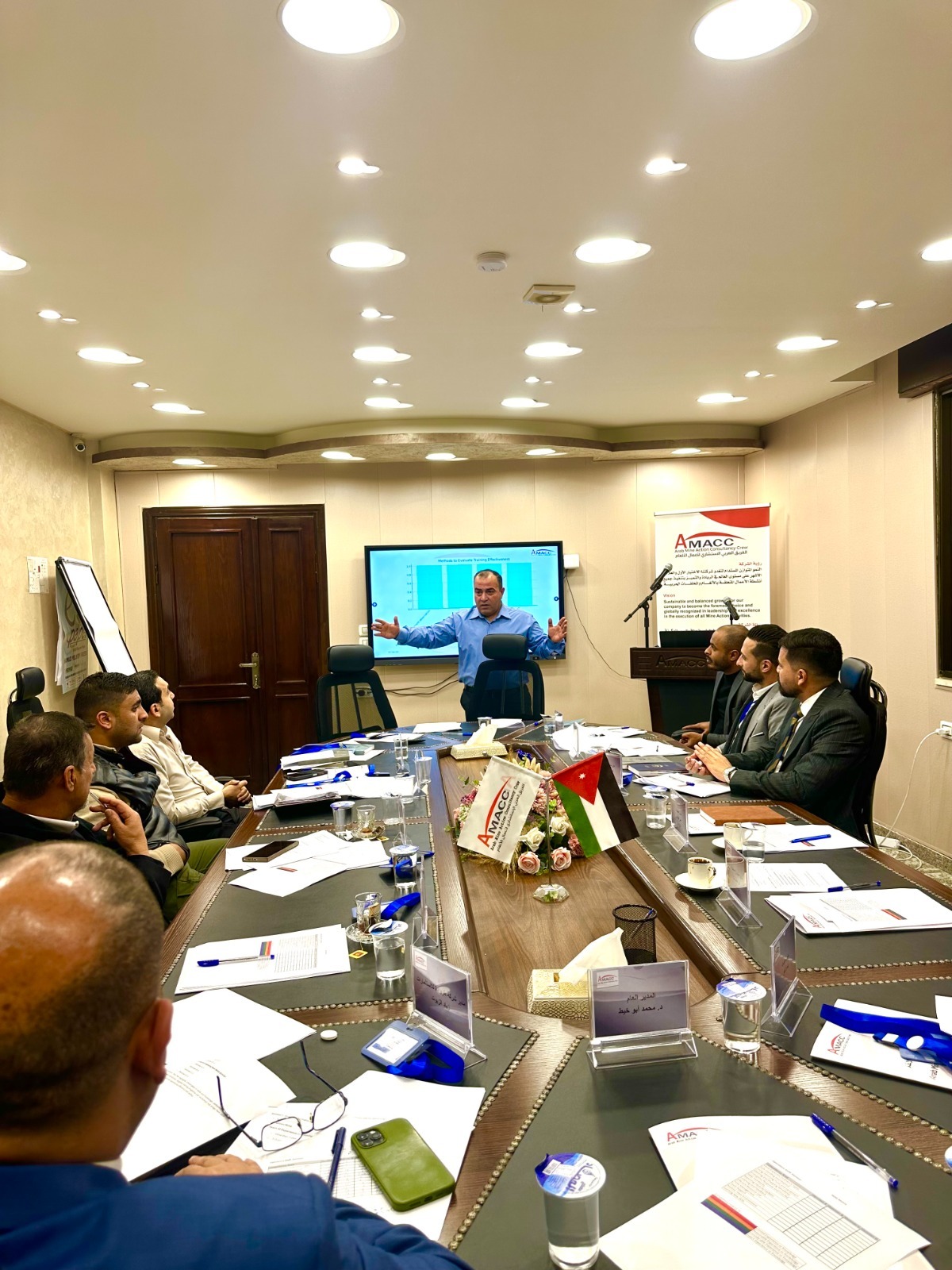 Madar Al-Saa Images 0.718332105352347