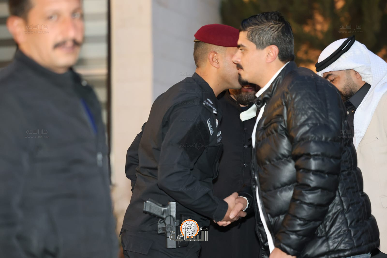 Madar Al-Saa Images 0.7614652601301495