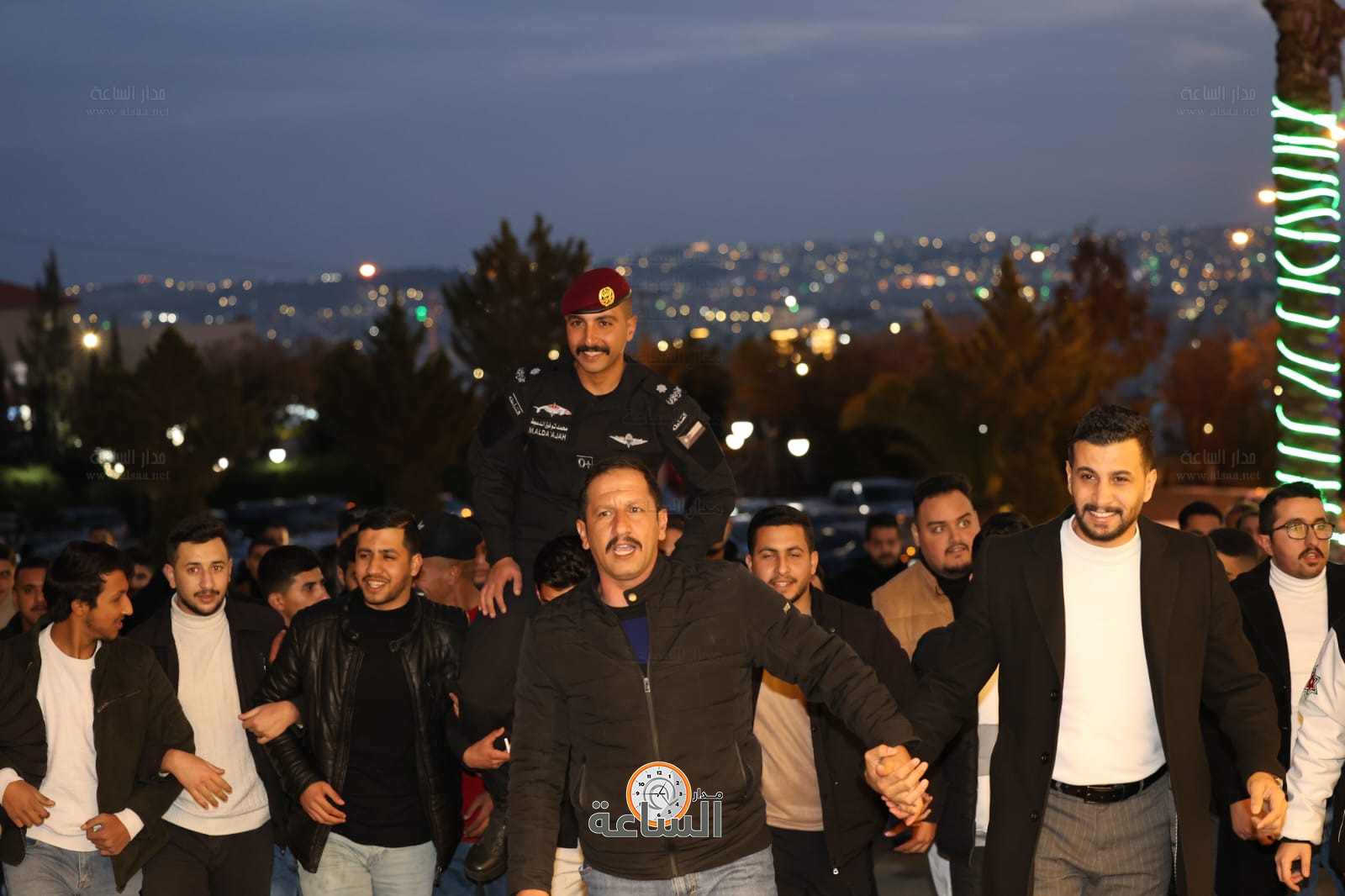 Madar Al-Saa Images 0.7987840572943365