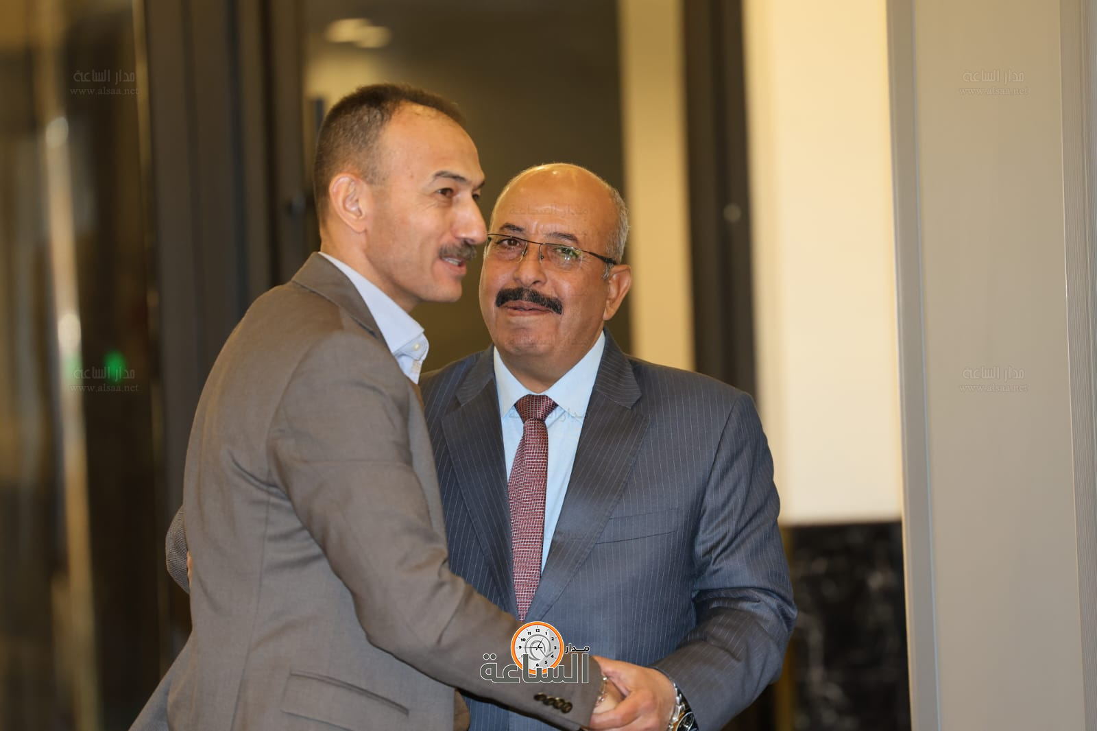 Madar Al-Saa Images 0.11674344606008114