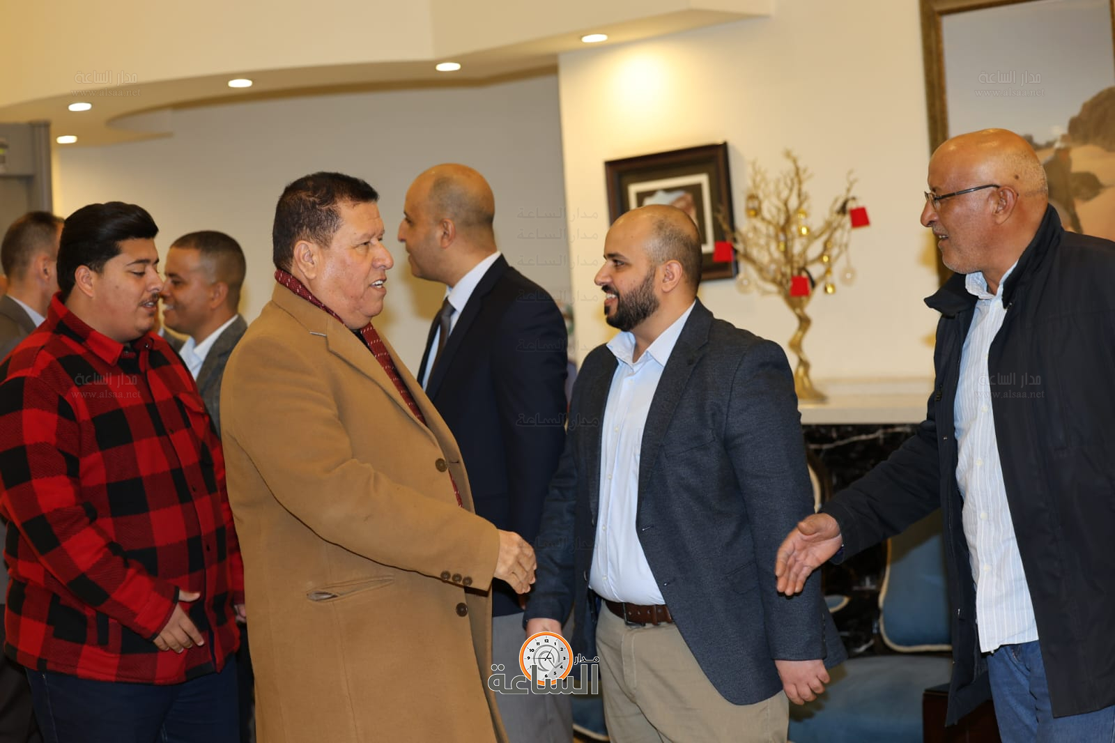 Madar Al-Saa Images 0.746013649611327