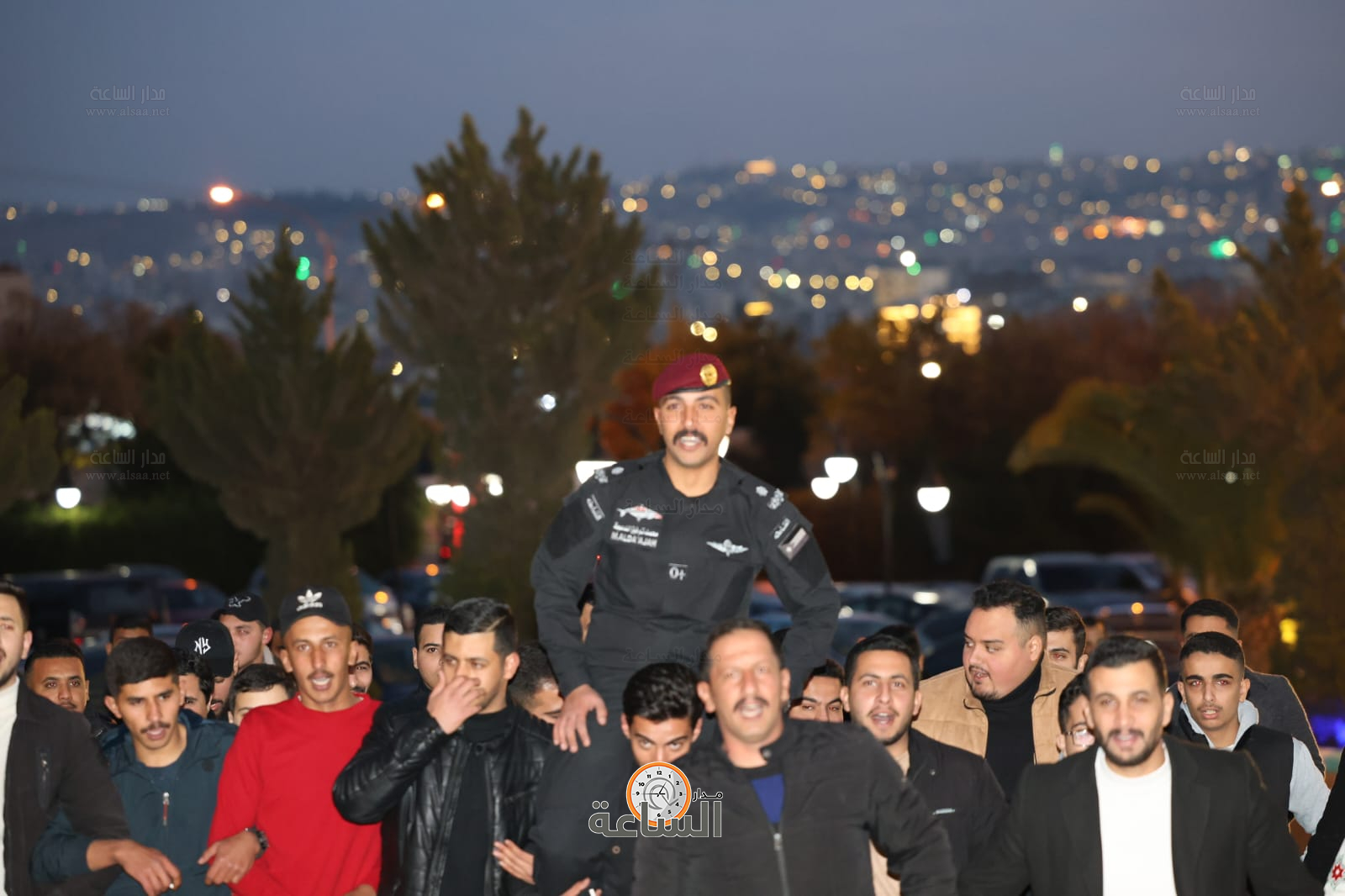 Madar Al-Saa Images 0.3704406682889838