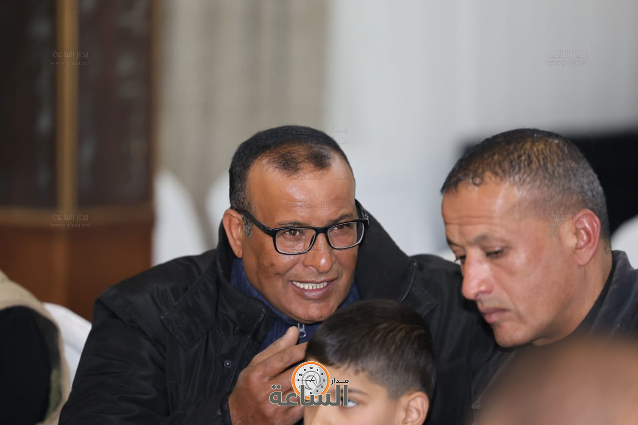 Madar Al-Saa Images 0.49113756382808904