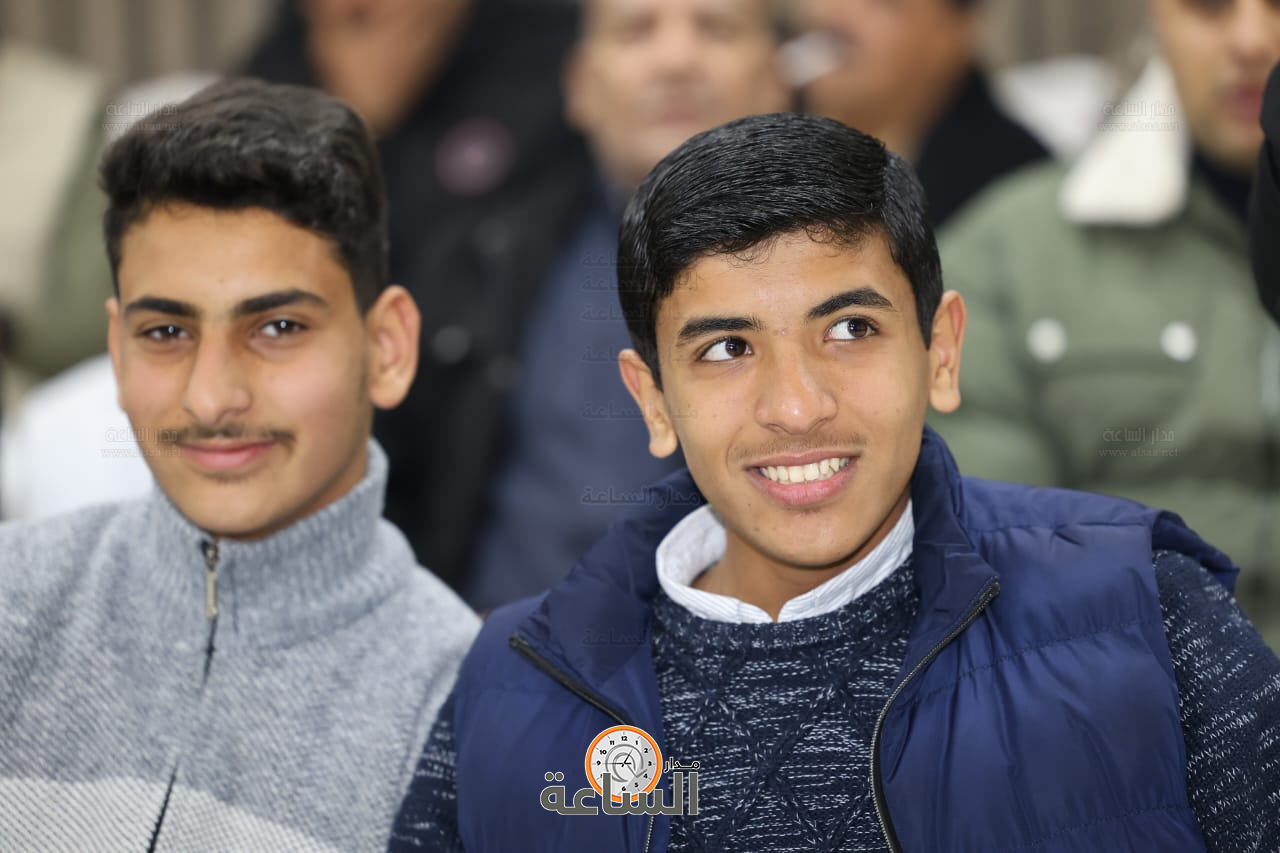 Madar Al-Saa Images 0.8194220493657793