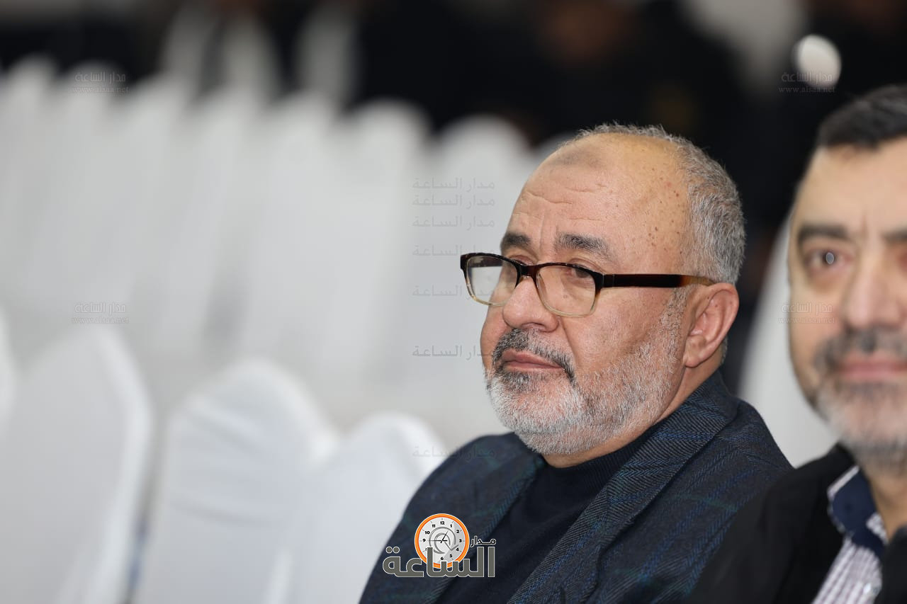 Madar Al-Saa Images 0.23755044848019824