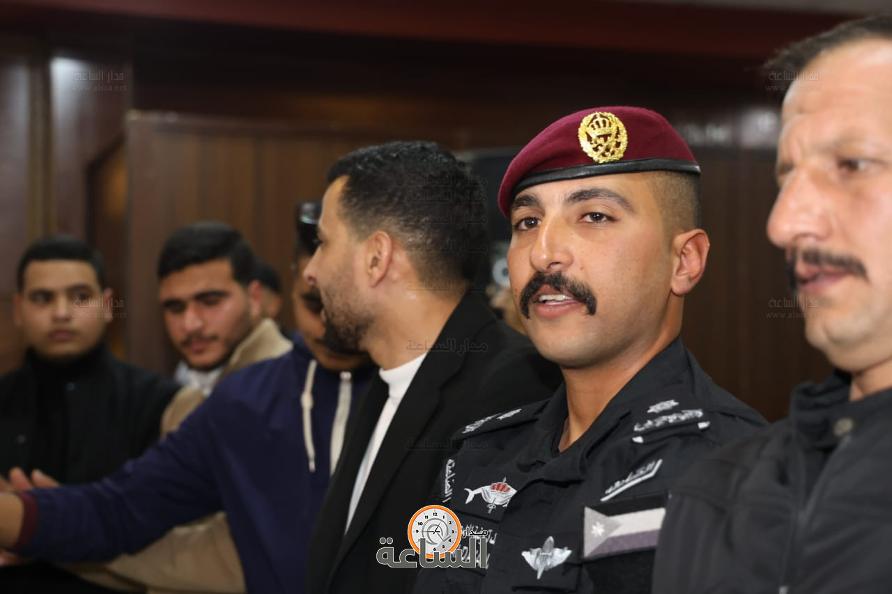 Madar Al-Saa Images 0.5601679896829002