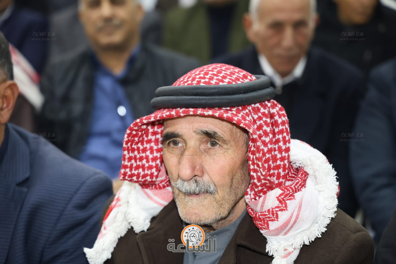 Madar Al-Saa Images 0.5026044518388961