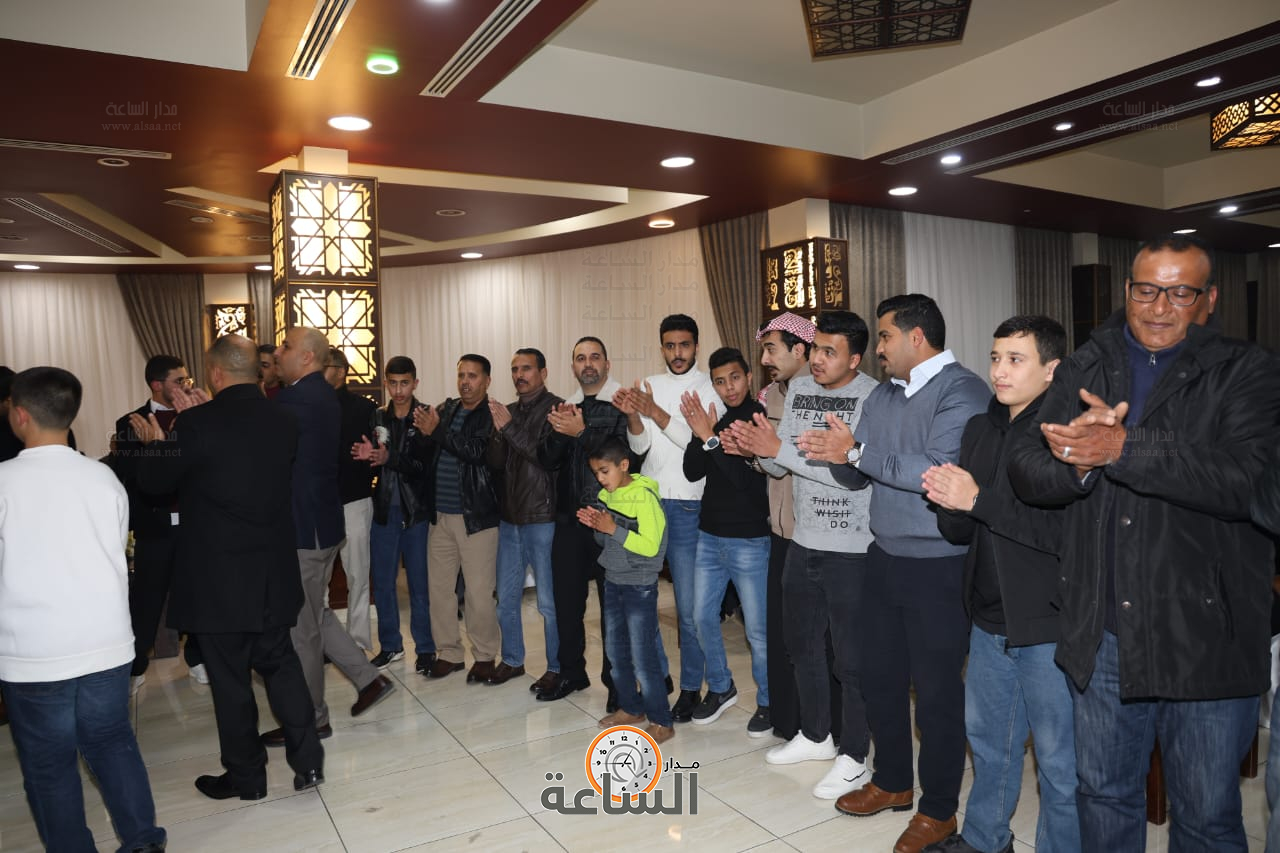 Madar Al-Saa Images 0.9263488787882559