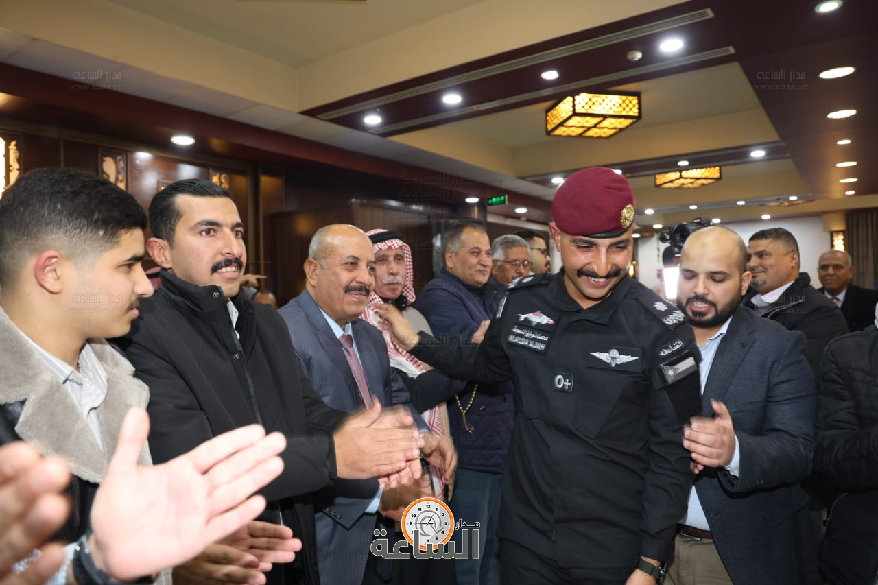 Madar Al-Saa Images 0.371400569016048