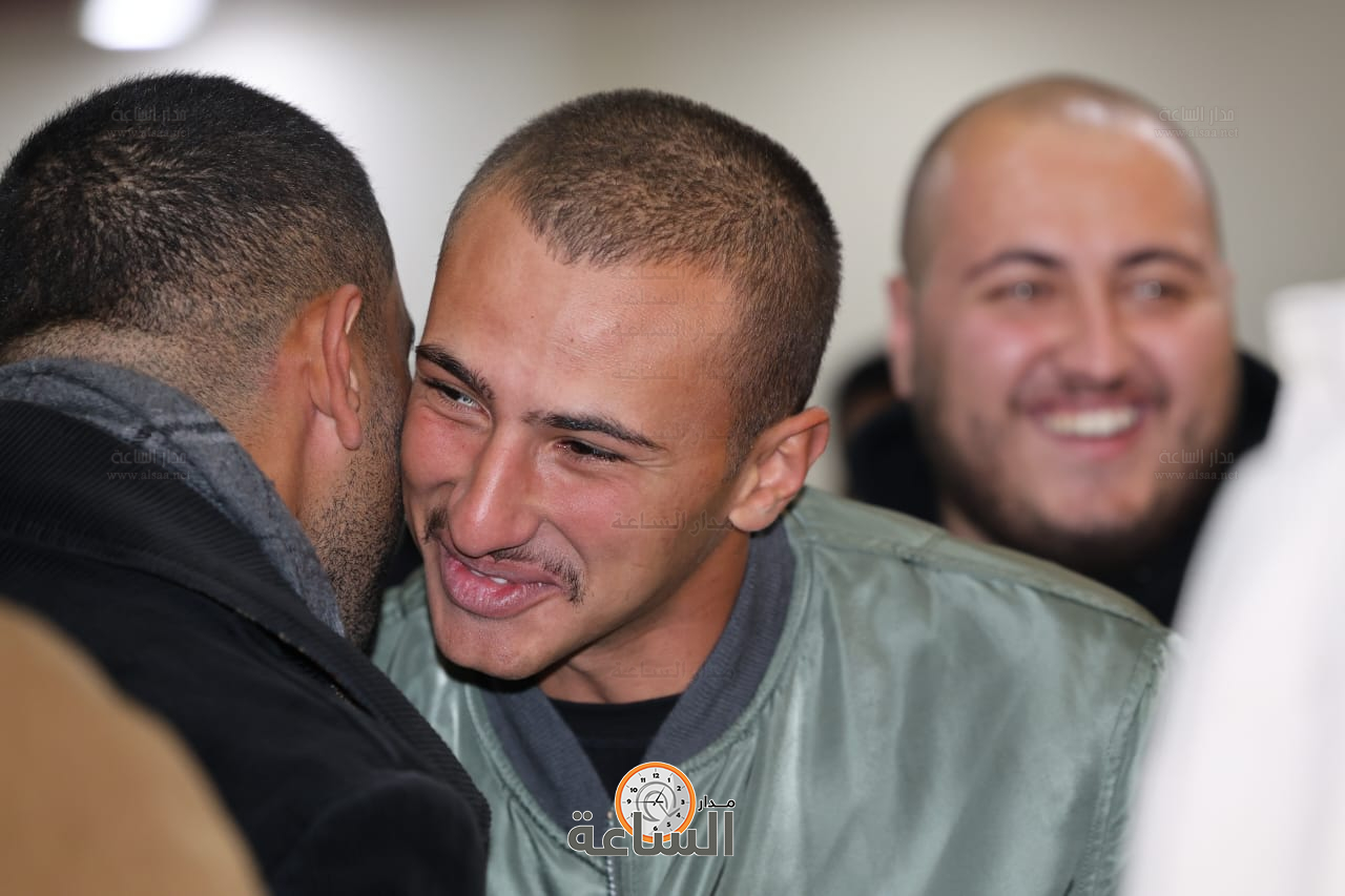 Madar Al-Saa Images 0.6134575122980792