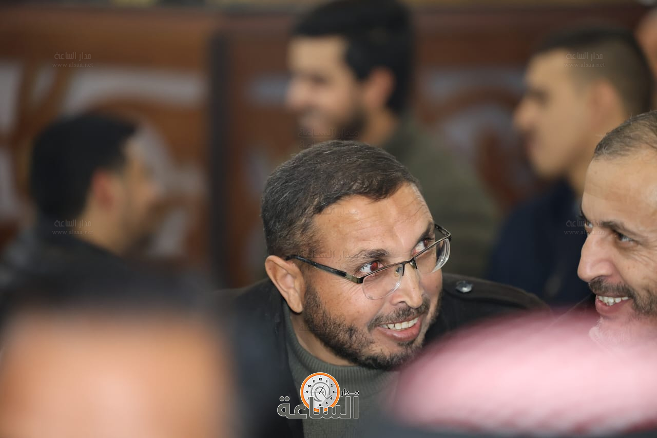 Madar Al-Saa Images 0.2335463216583249